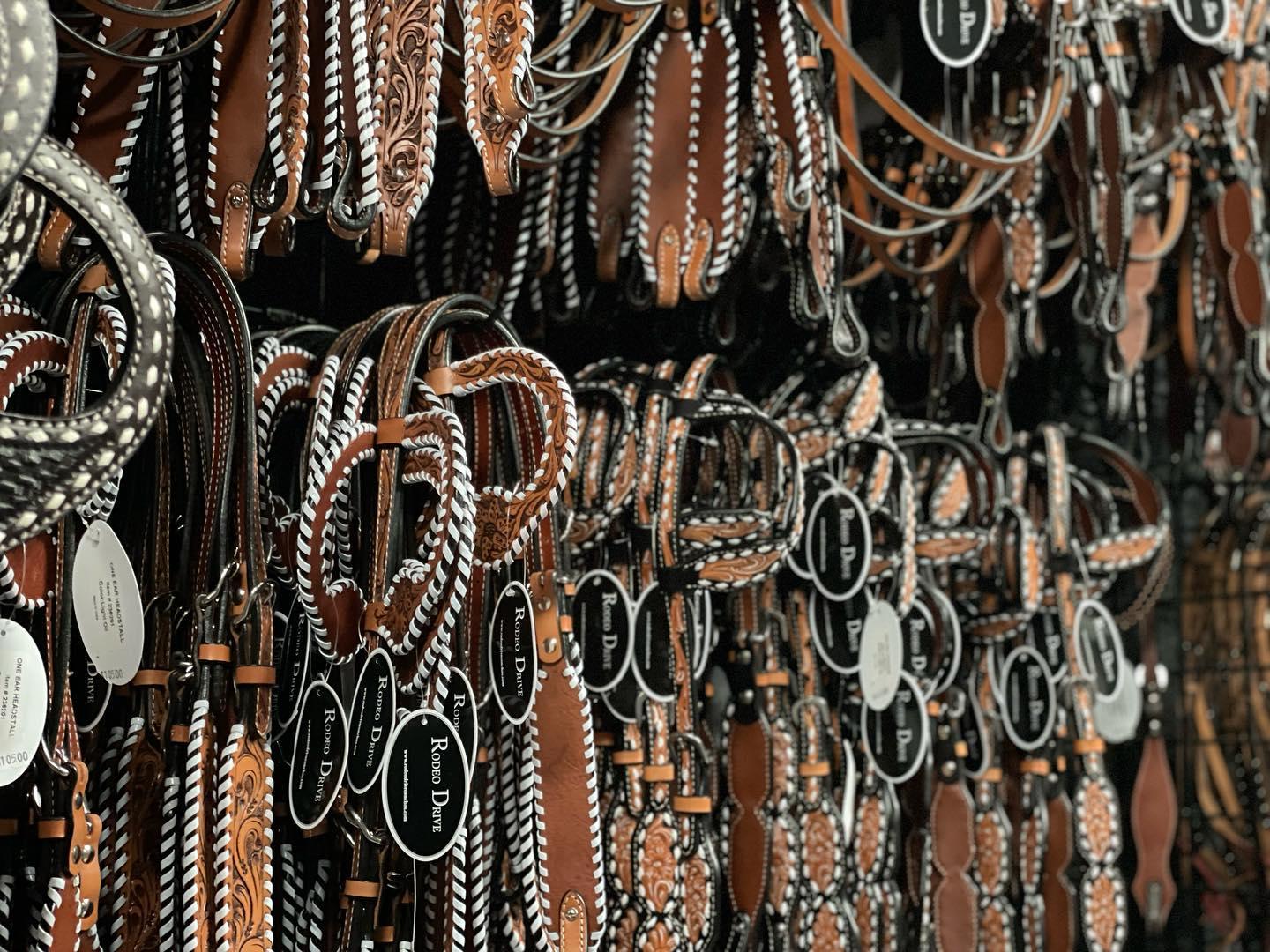 HEADSTALLS, BREASTCOLLARS, & SETS - RODEO DRIVE
