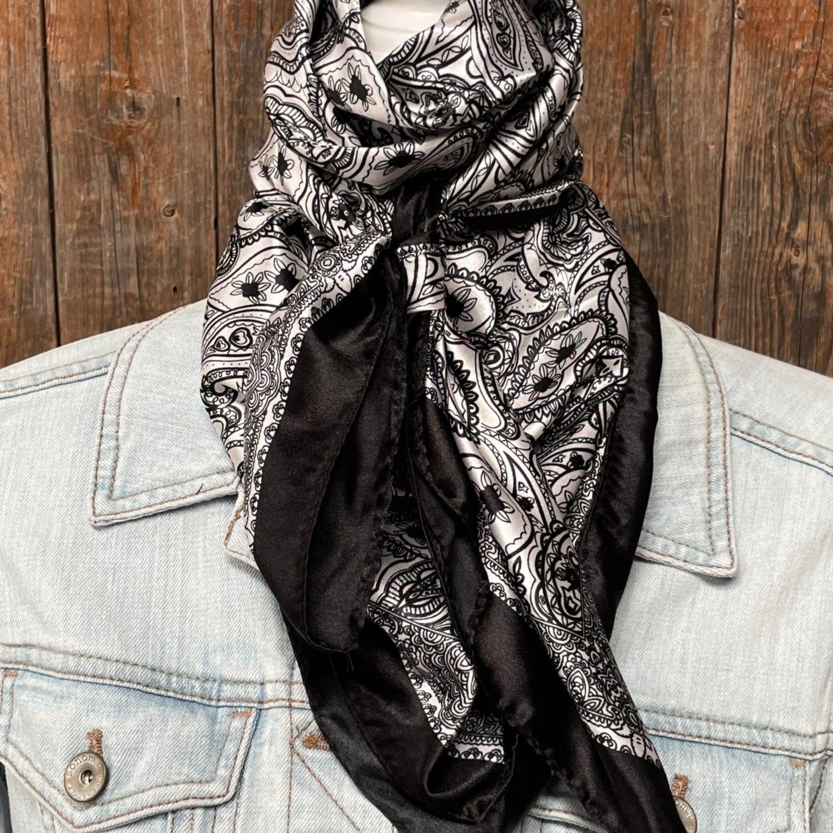35X35" Black & White Paisley Wild Rag/Scarf WR3401 - RODEO DRIVE