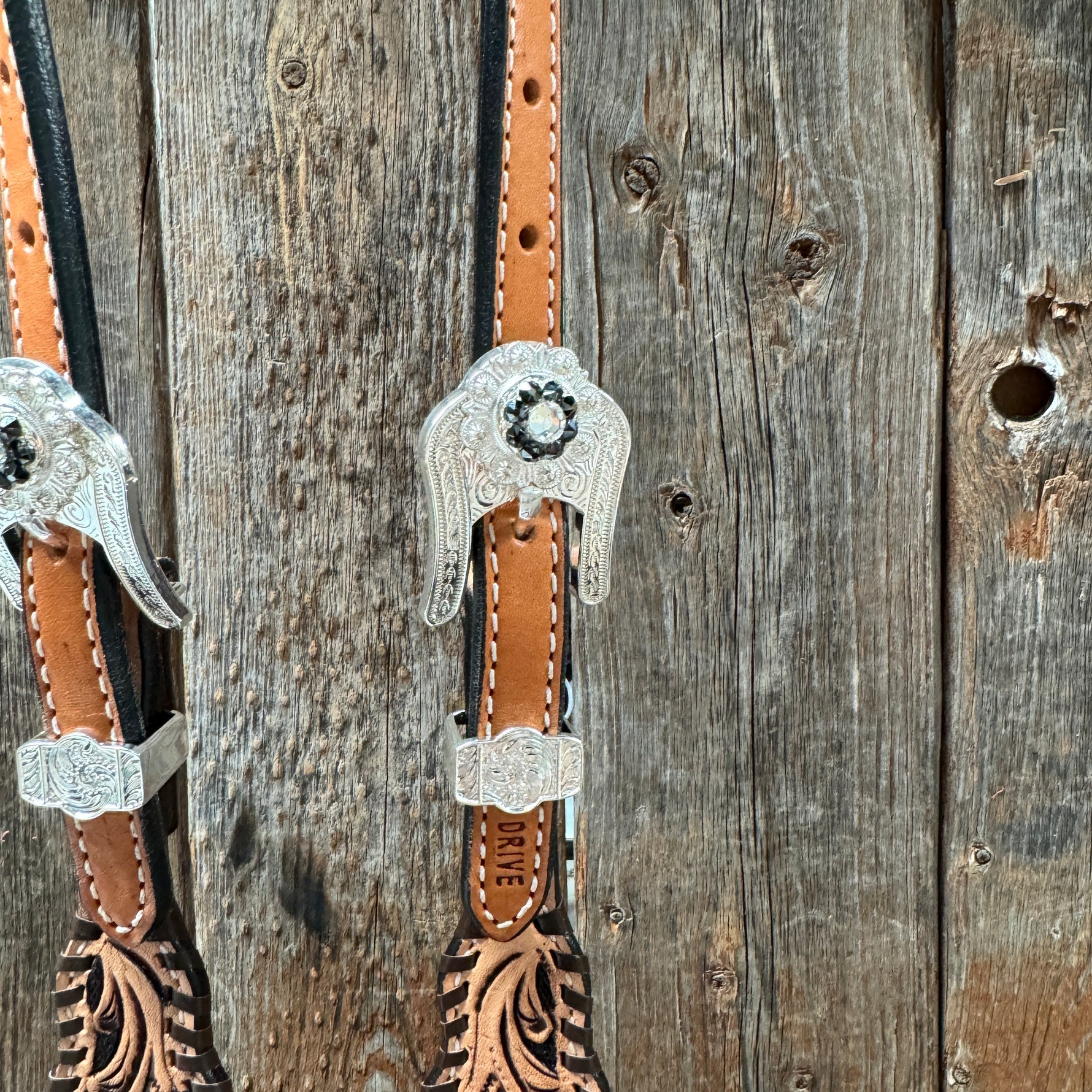 Floral Whipstitch Black and Red Browband / One Ear - Triangle / Gladiator Breastcollar Tack Set #BBBC642