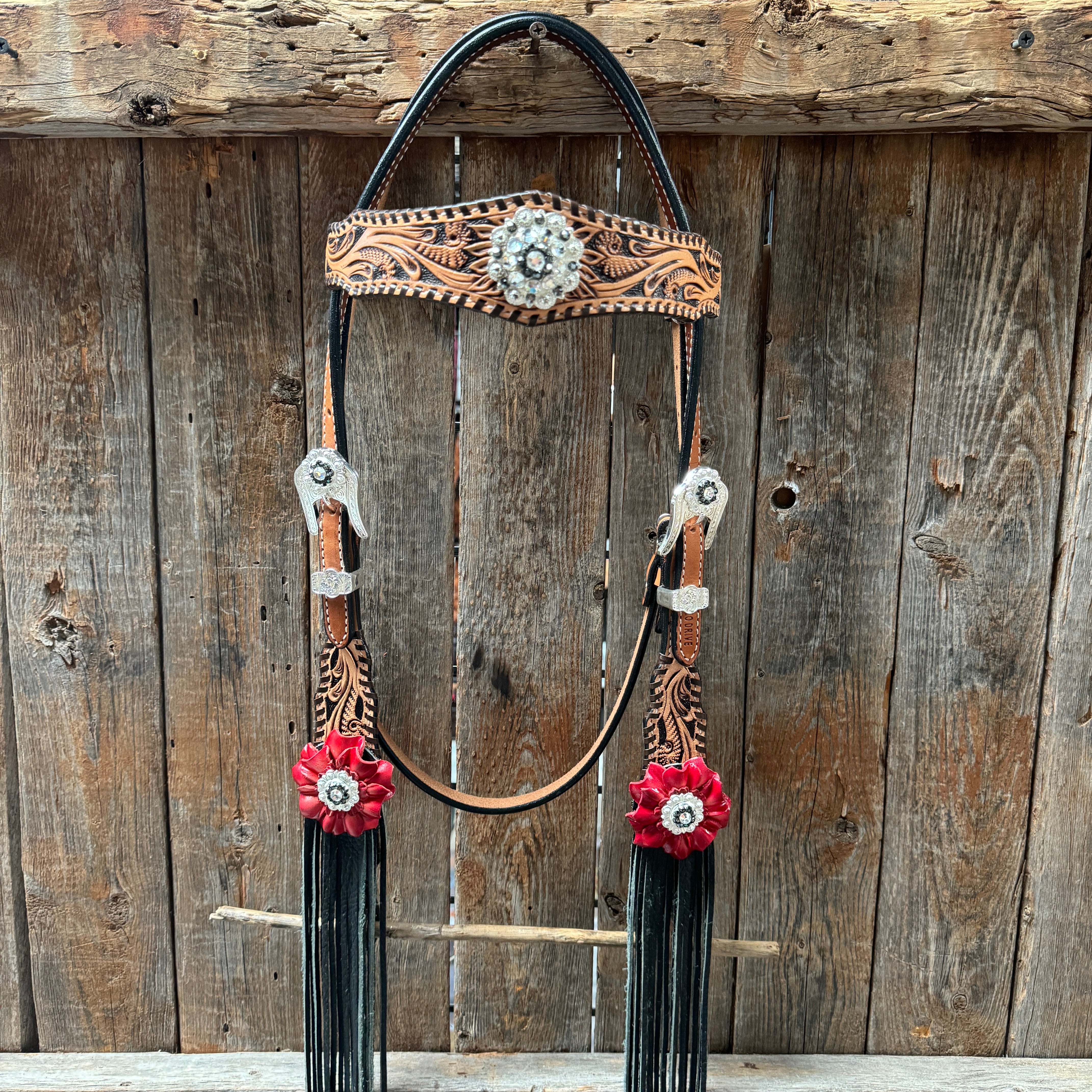 Floral Whipstitch Black and Red Browband / One Ear - Triangle / Gladiator Breastcollar Tack Set #BBBC642