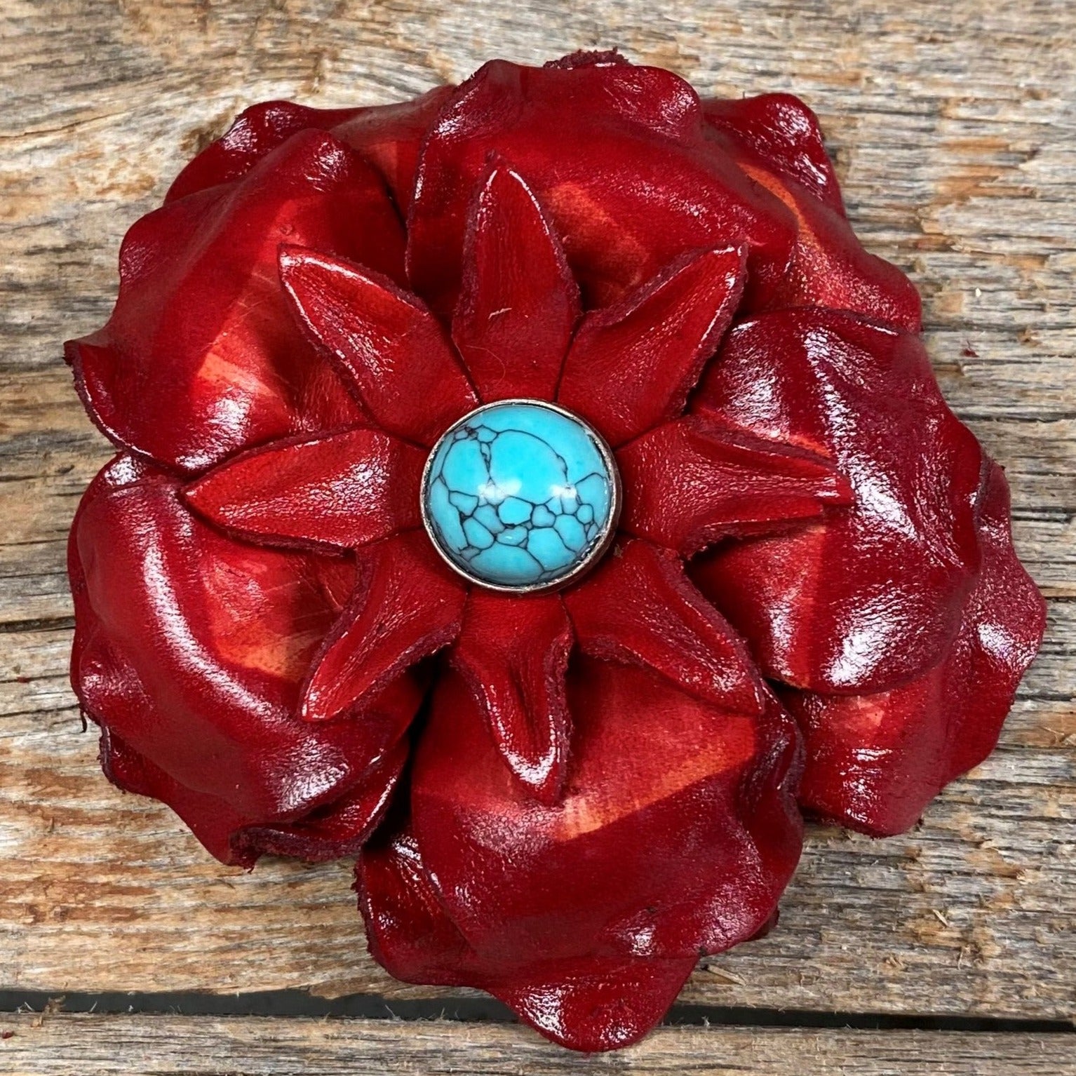 Hand Painted Leather Flowers - Gardenias - Round Turquoise Cabochons