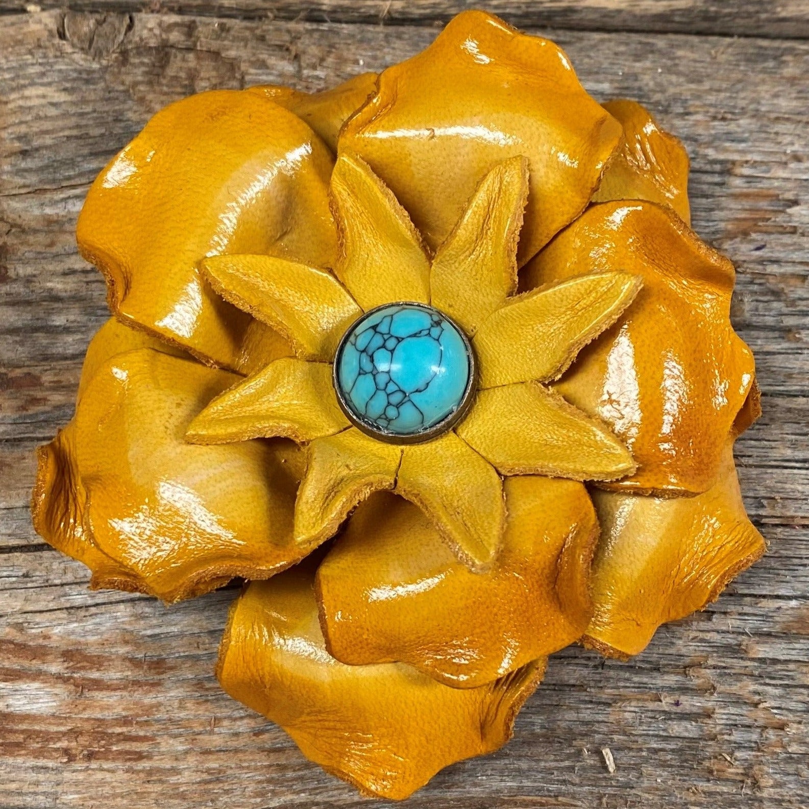 Hand Painted Leather Flowers - Gardenias - Round Turquoise Cabochons