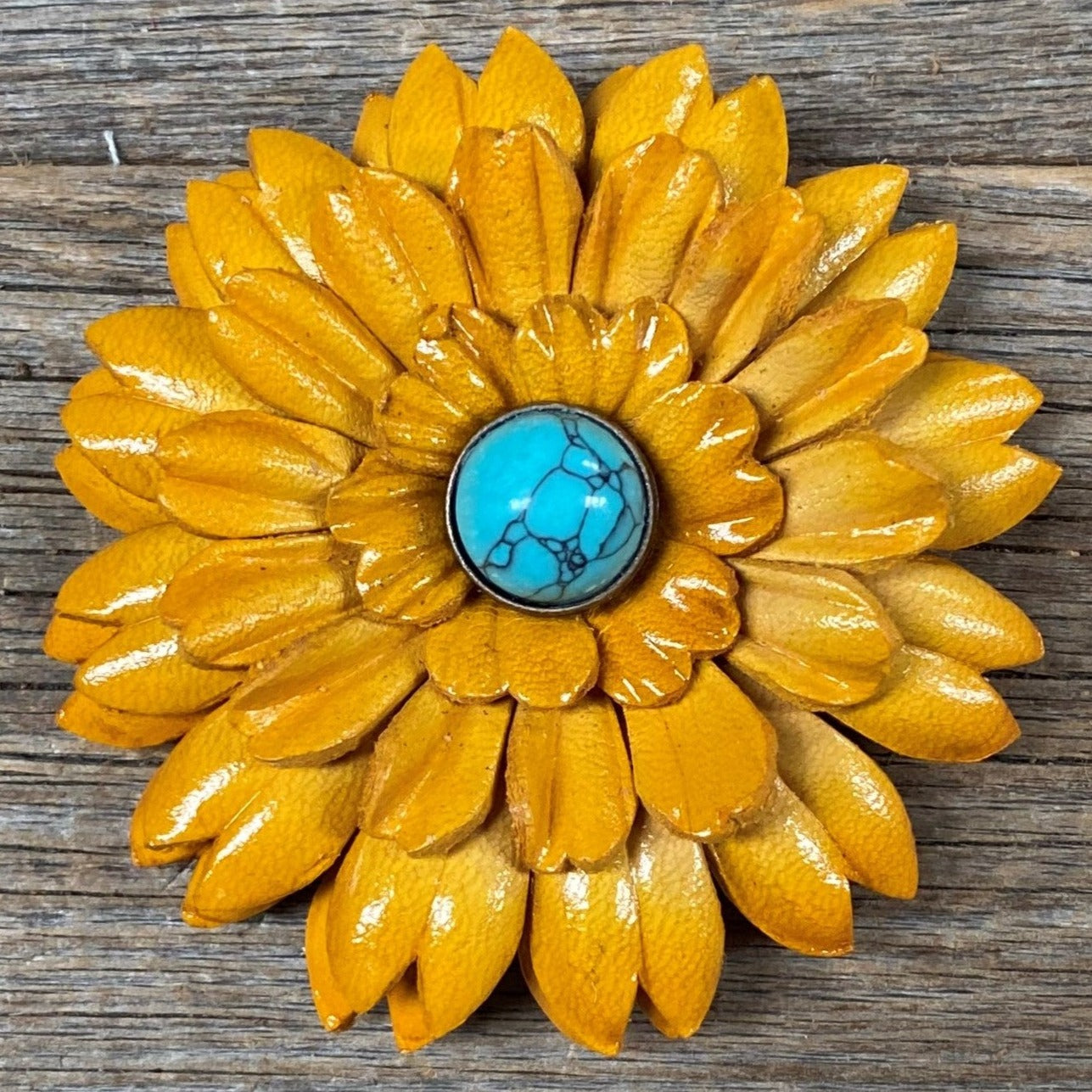 Hand Painted Leather Flowers - Daisies - Round Turquoise Cabochons