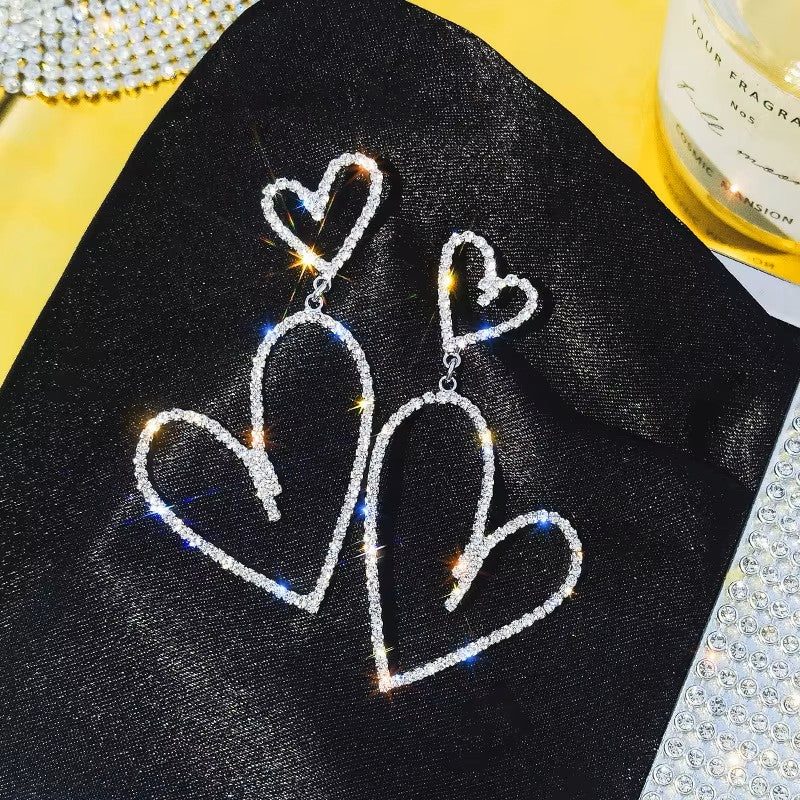 Silver Cowgirl Rhinestone Heart Dangle Fashion Earrings