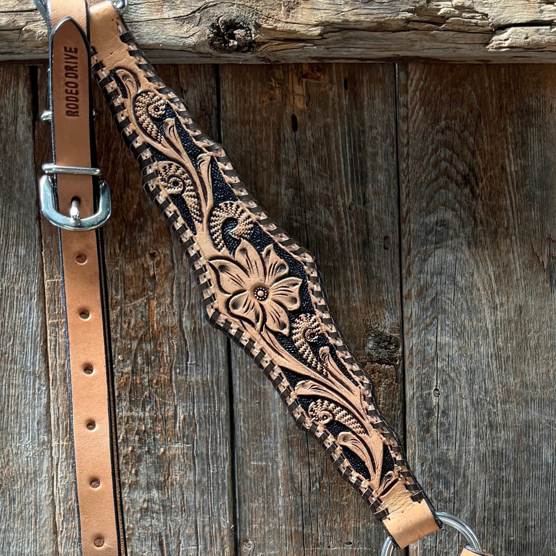 Light Oil Floral Whipstitch Triangle / Gladiator Breastcollar #56280