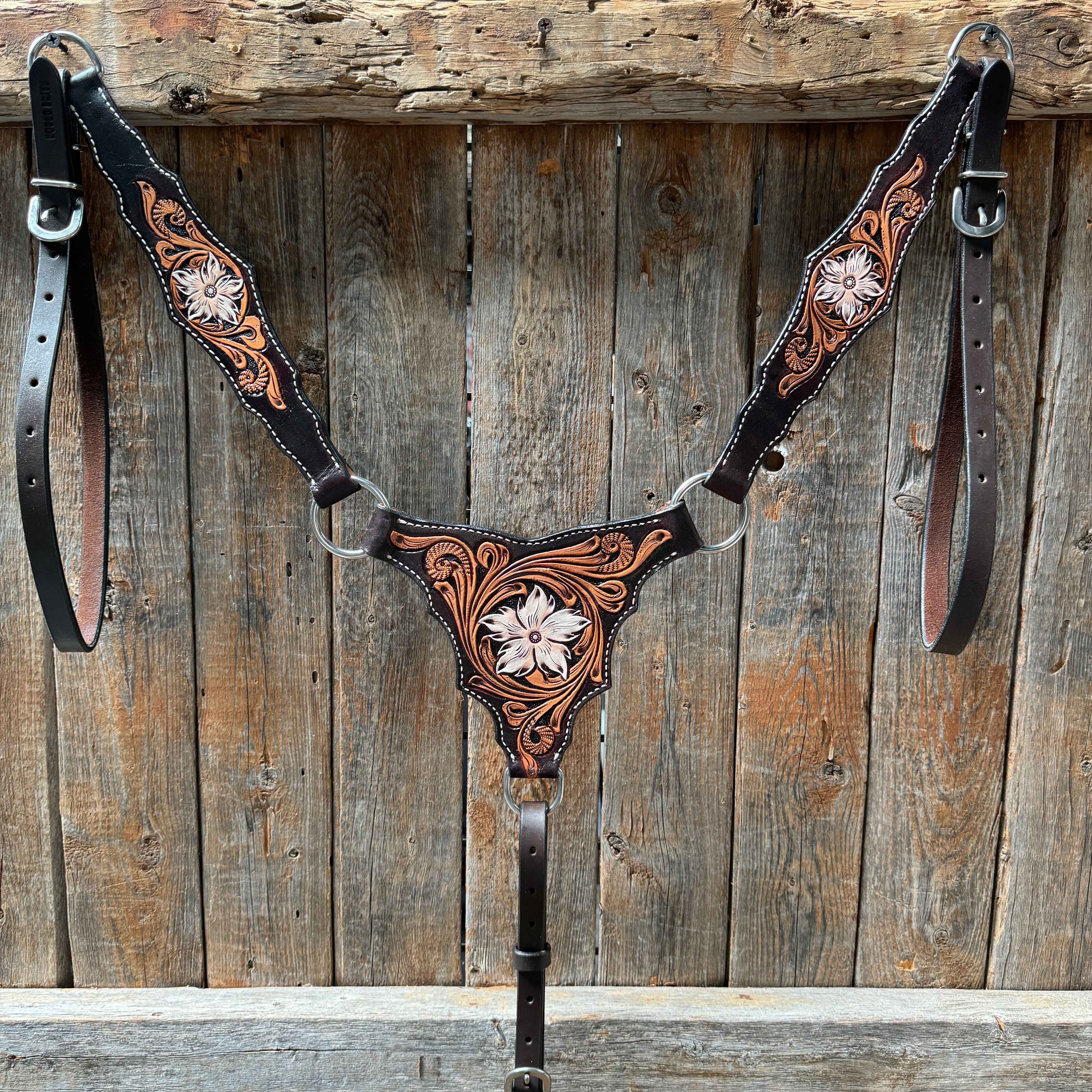 Triple Tone Floral Triangle / Gladiator Breastcollar #56275