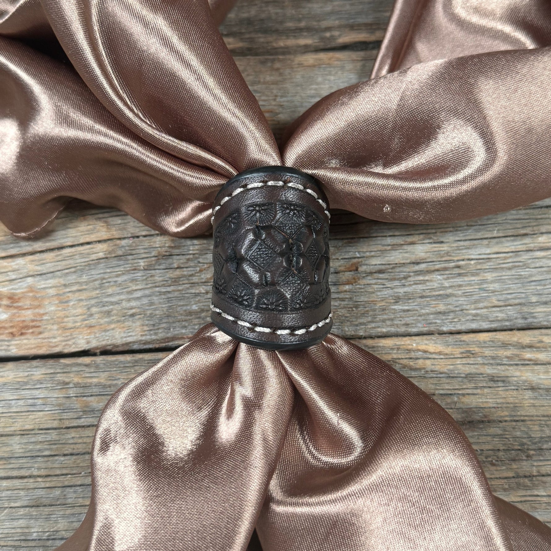Dark Oil Honeycomb Leather Wild Rag Slide #LS263