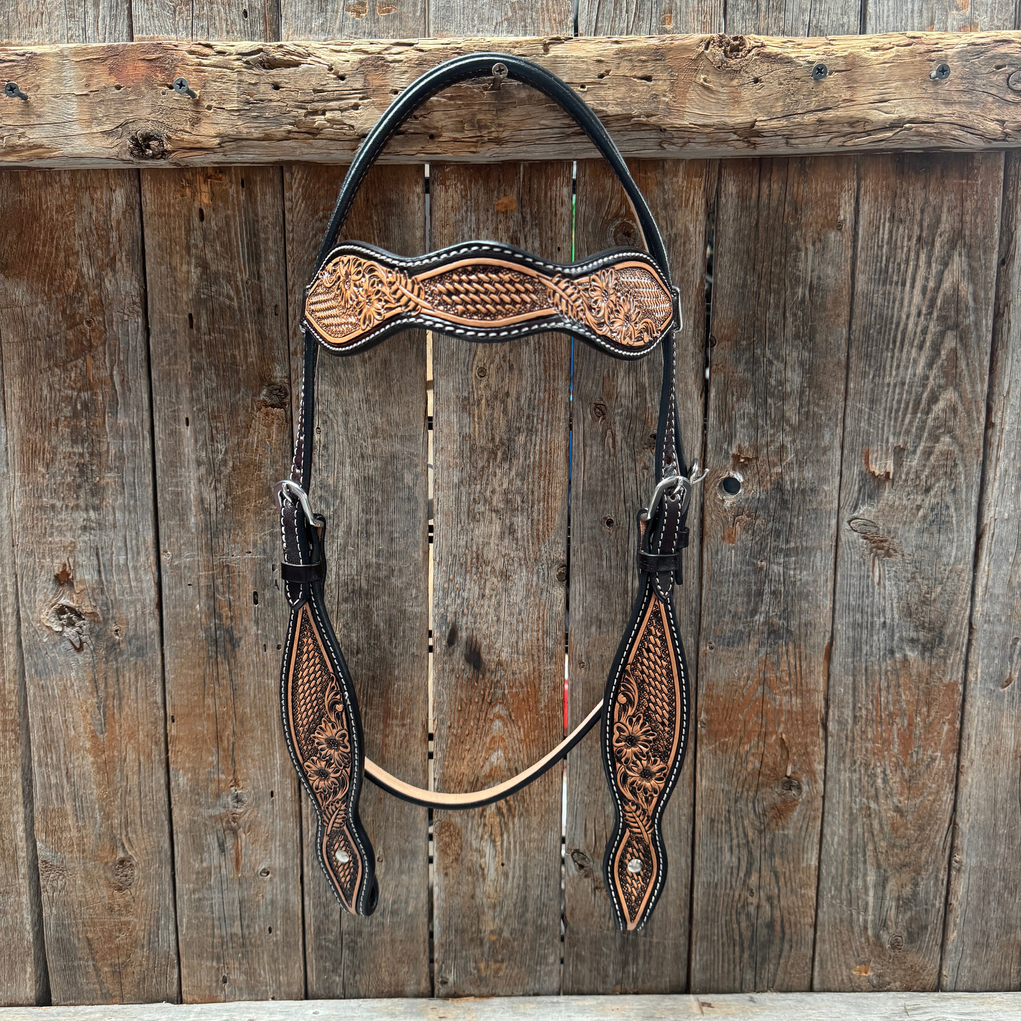 Two Tone Floral and Basketweave Tack Set
