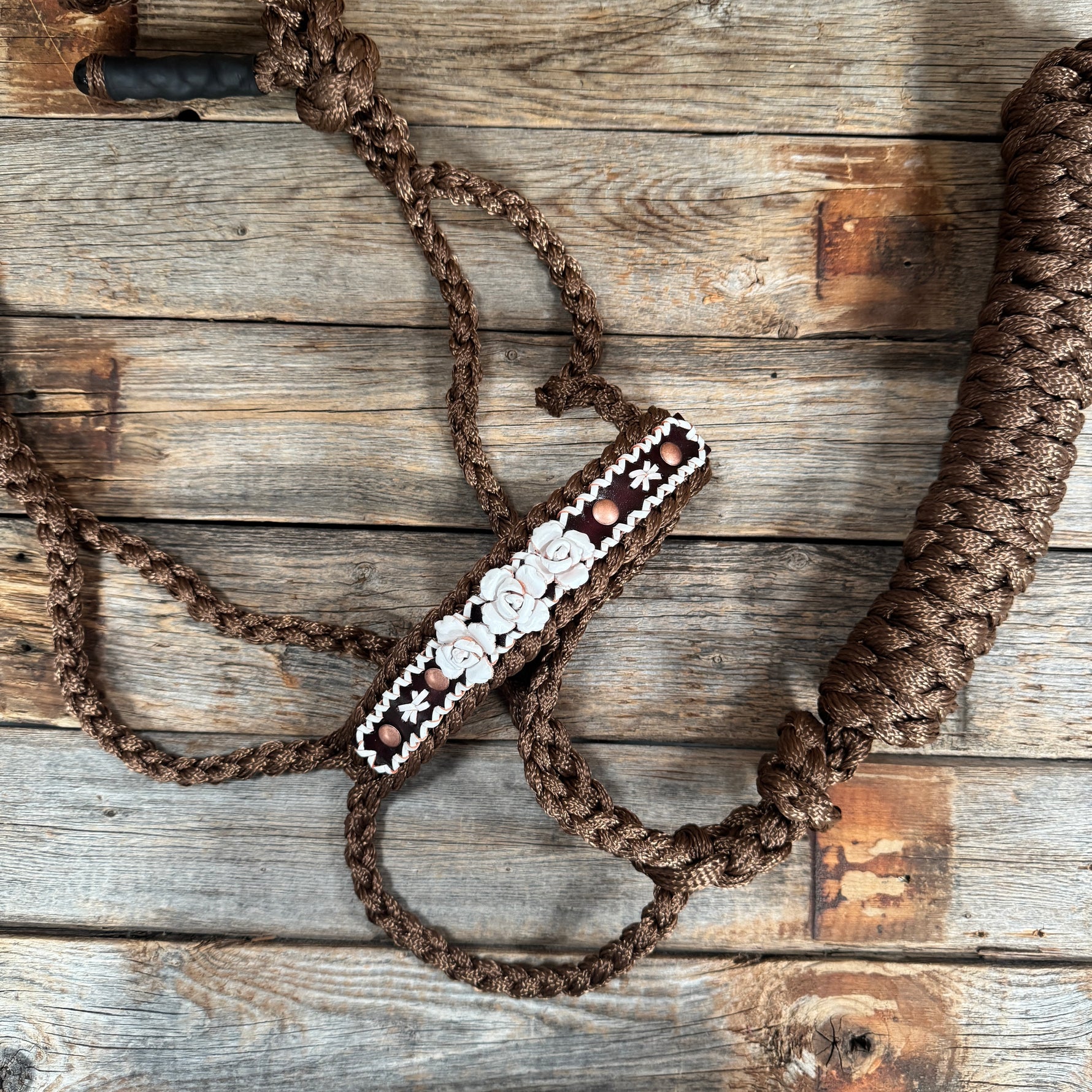 Brown Mule Tape Halter - White Roses #MT223