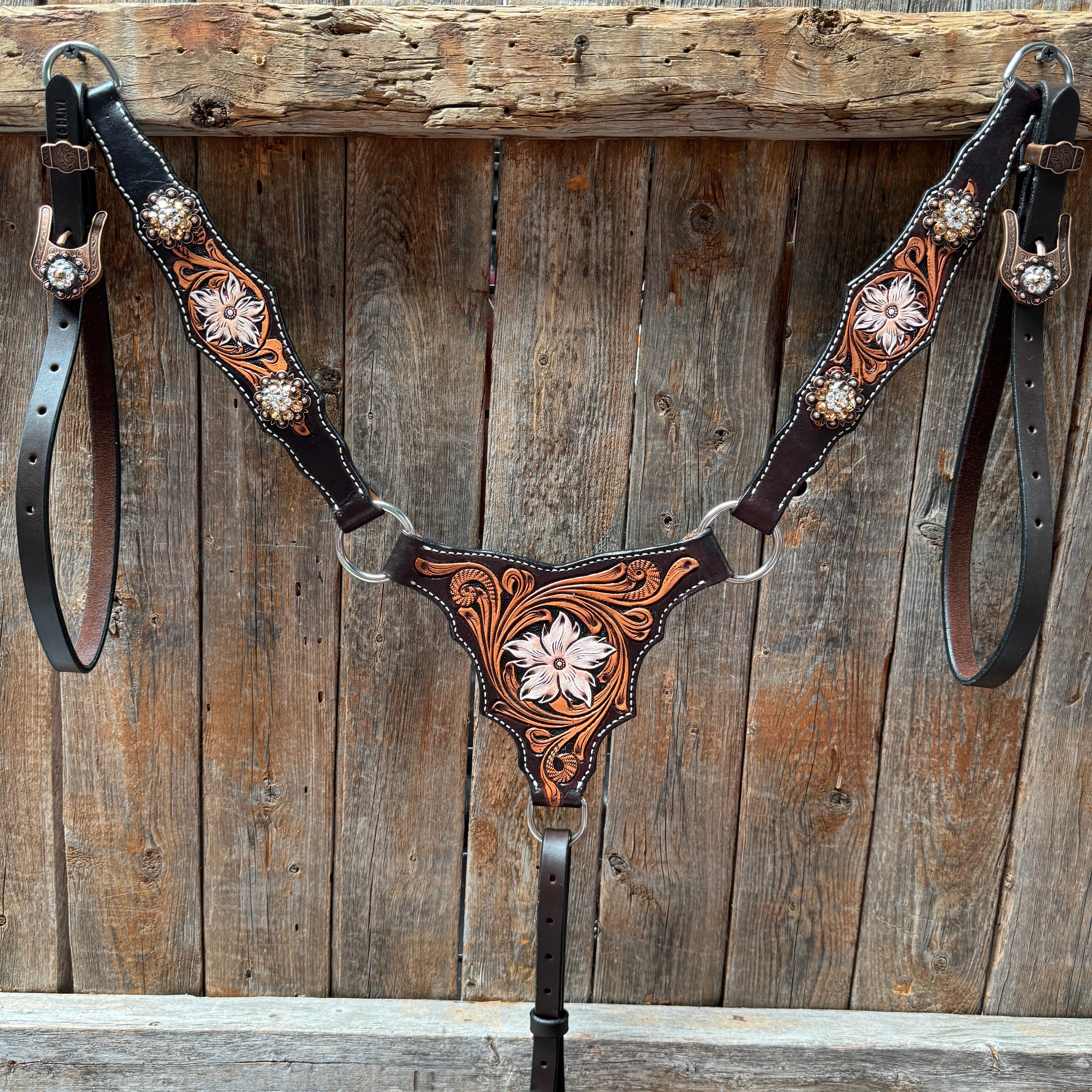 Triple Tone Floral Champagne and Clear Browband / One Ear - Triangle / Gladiator Breastcollar Tack Set #BBBC648
