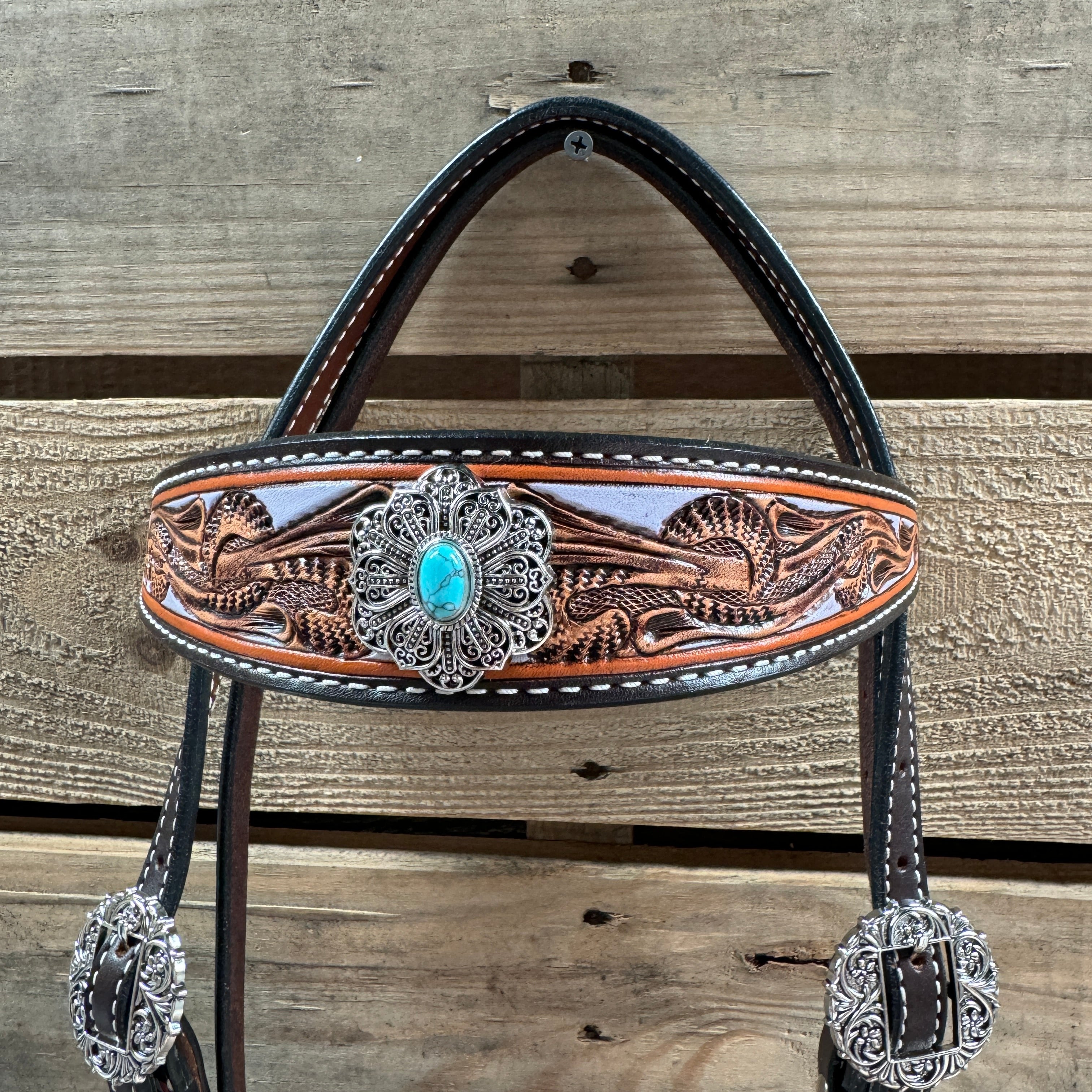 Hand Painted Floral Filigree Browband / One Ear - Breastcollar Tack Set #BBBC646