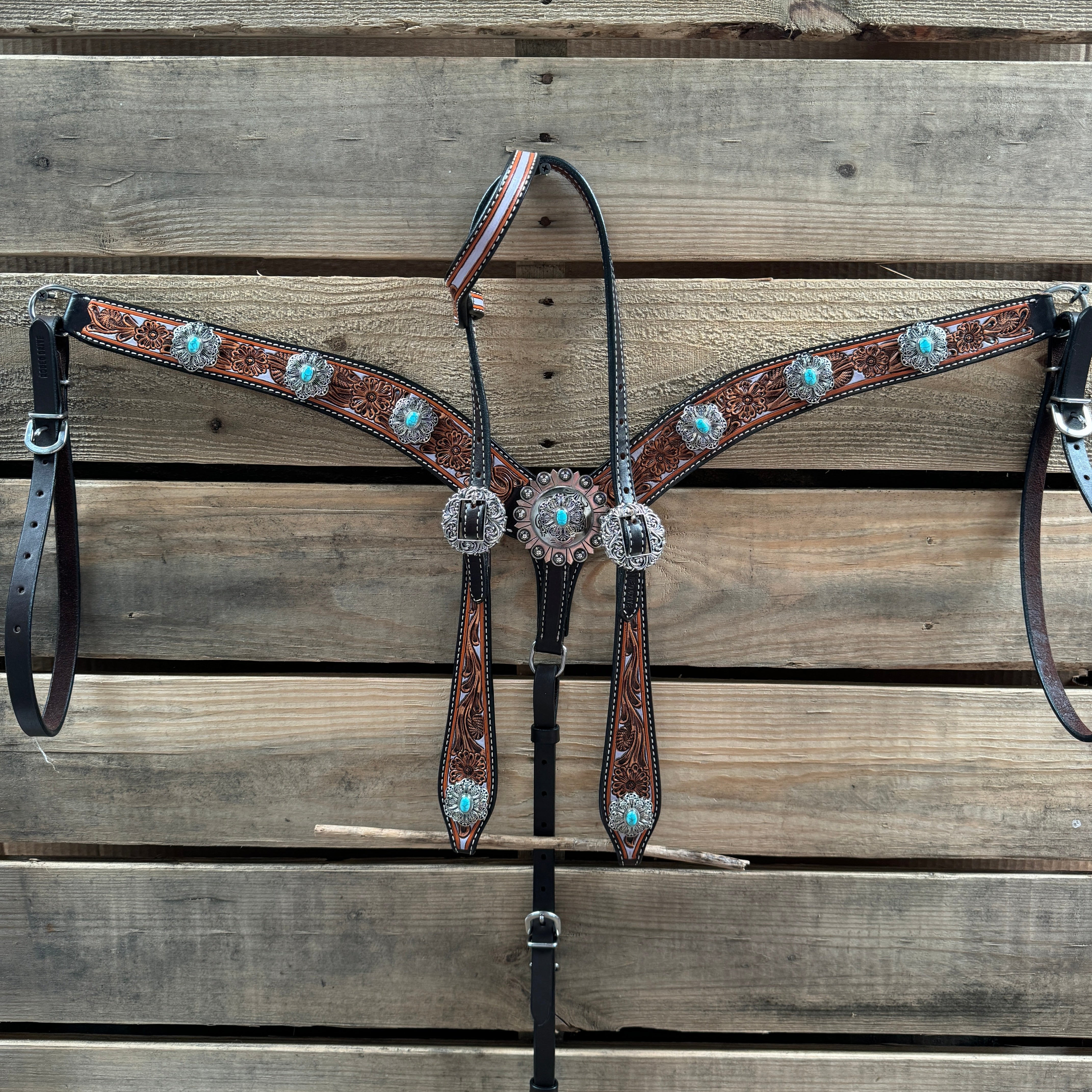 Hand Painted Floral Filigree Browband / One Ear - Breastcollar Tack Set #BBBC646