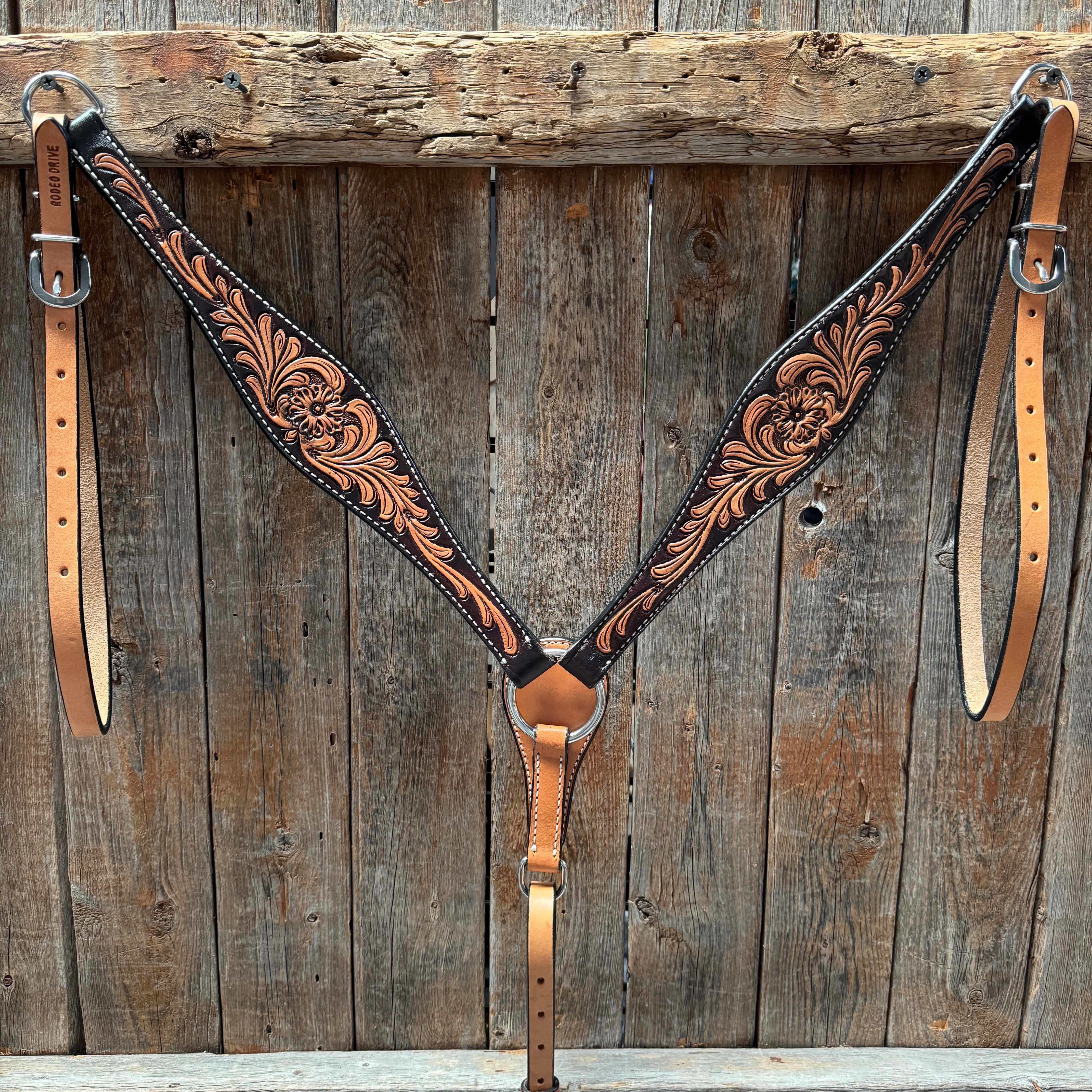 Two Tone Floral Tack Set