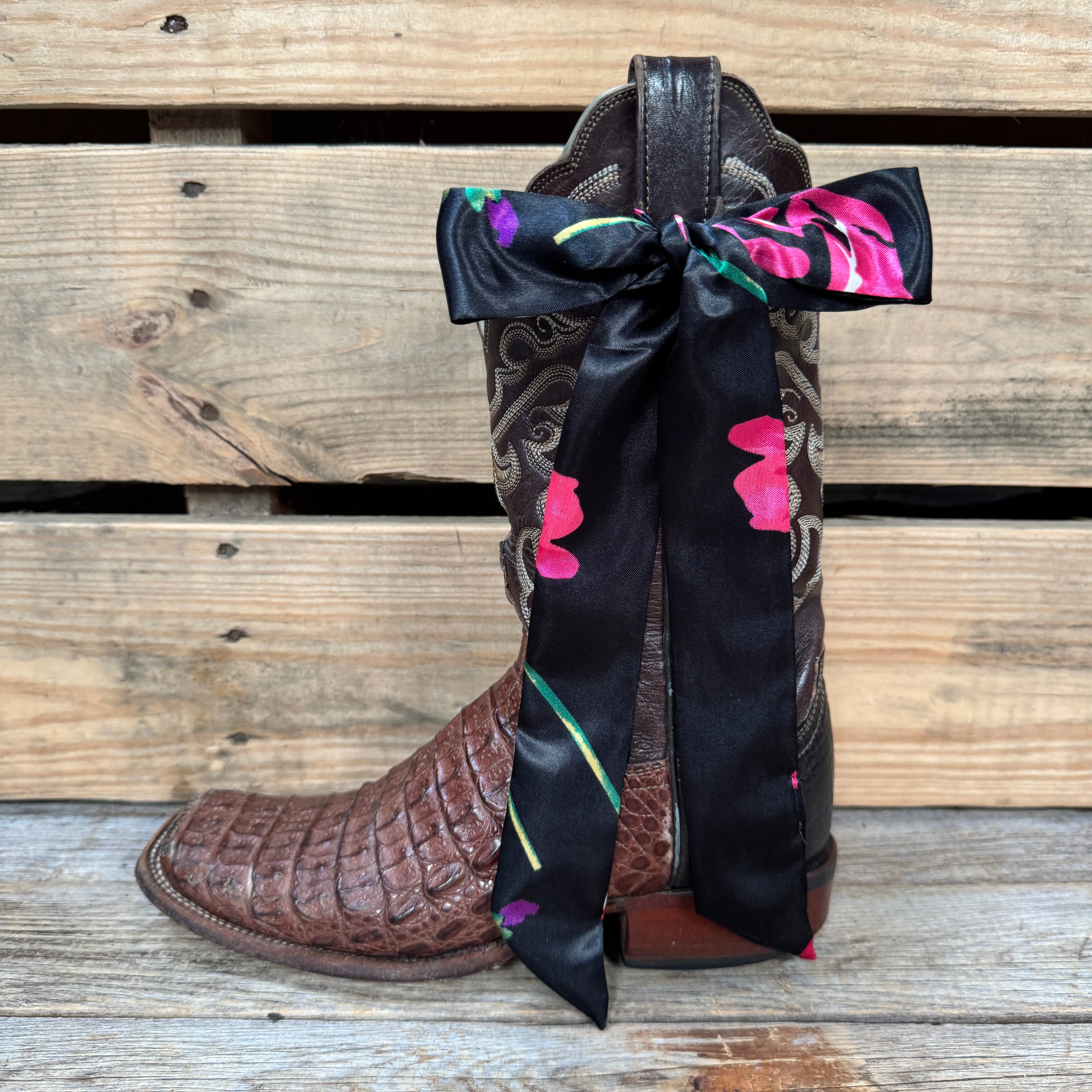 Black and Pink Western Skinny Mini Wild Rag Scarf / Cowgirl Necktie #TW320