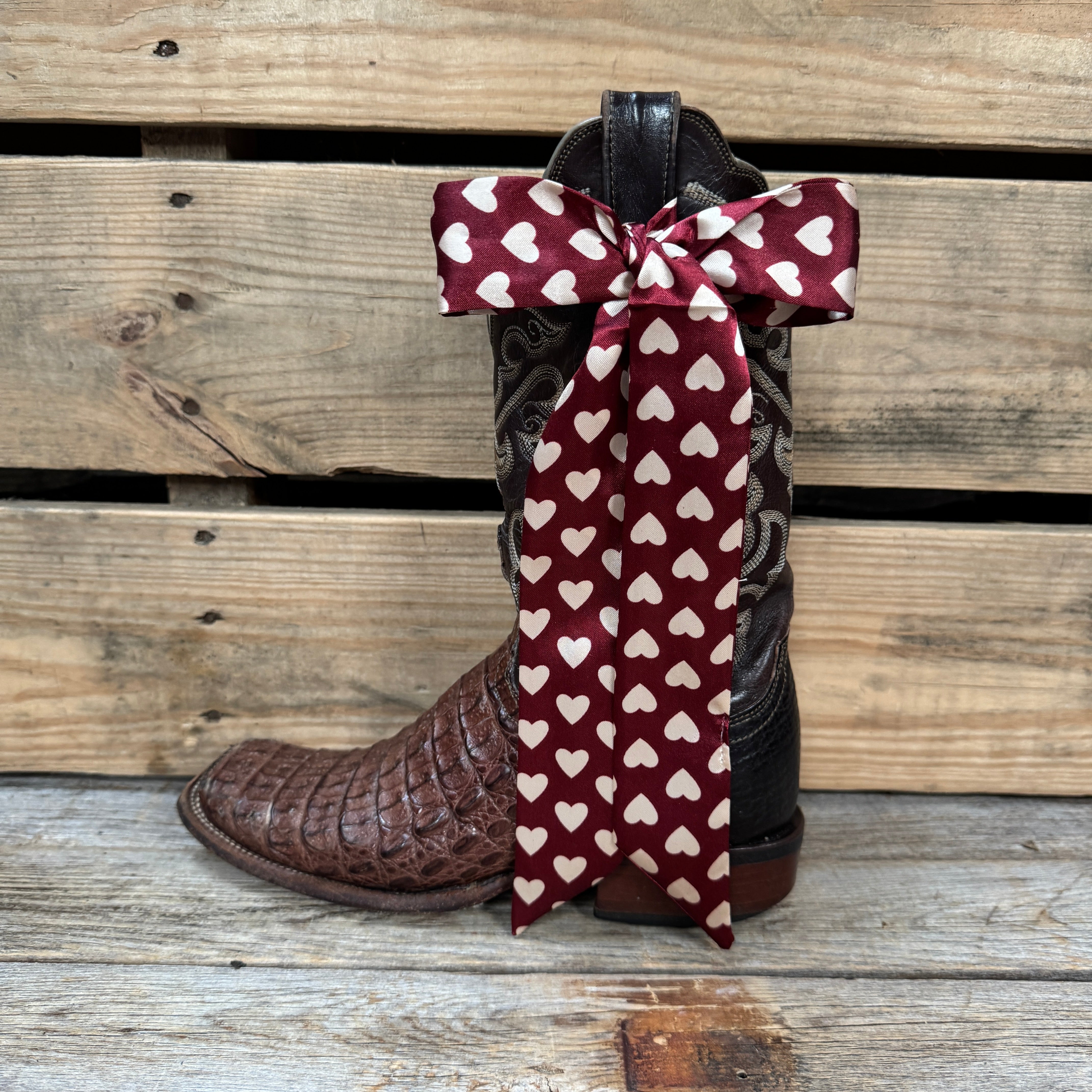 Burgundy and Cream Western Skinny Mini Wild Rag Scarf / Cowgirl Necktie #TW334