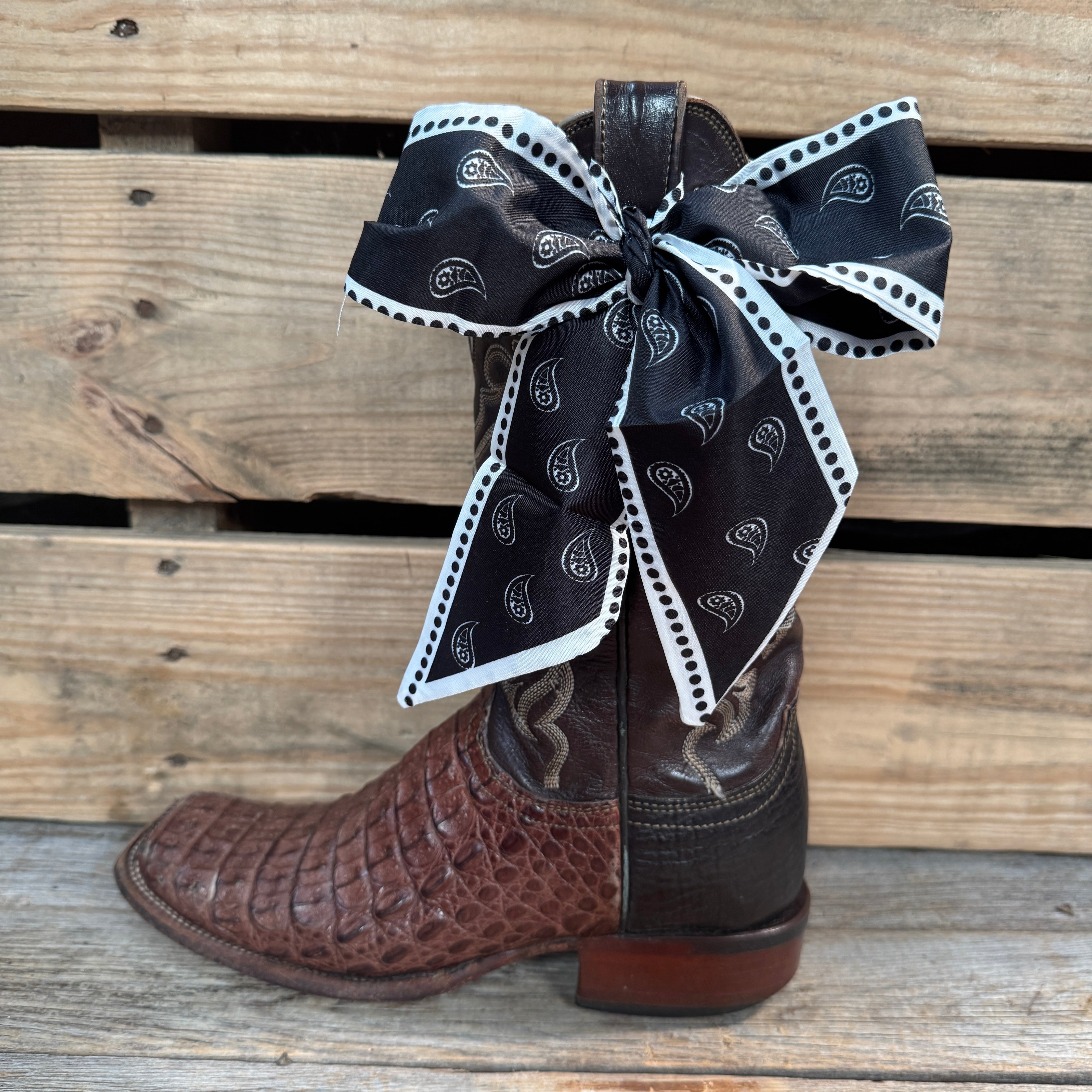 Black and White Western Skinny Mini Wild Rag Scarf / Cowgirl Necktie #TW108