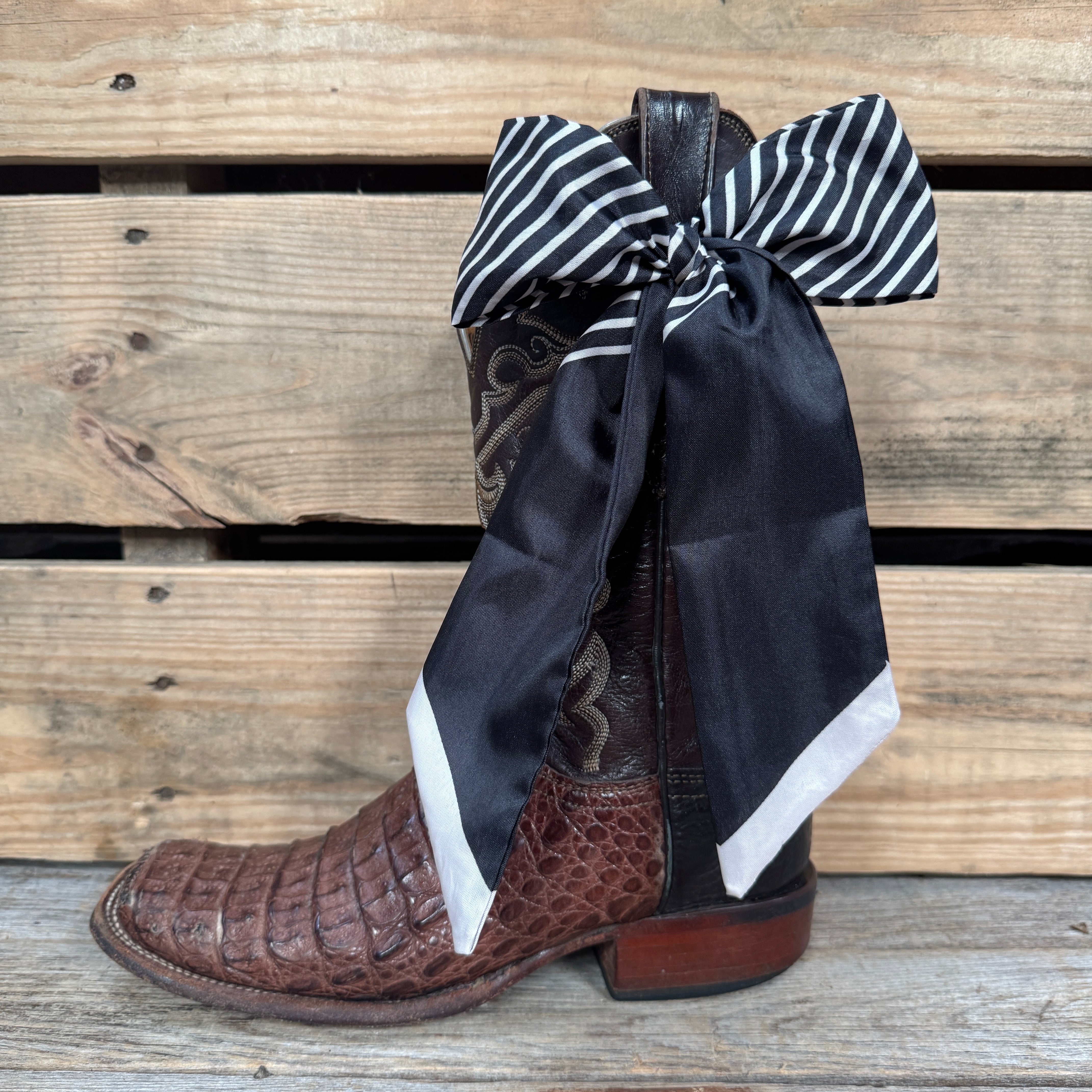 Black and White Western Skinny Mini Wild Rag Scarf / Cowgirl Necktie #TW130