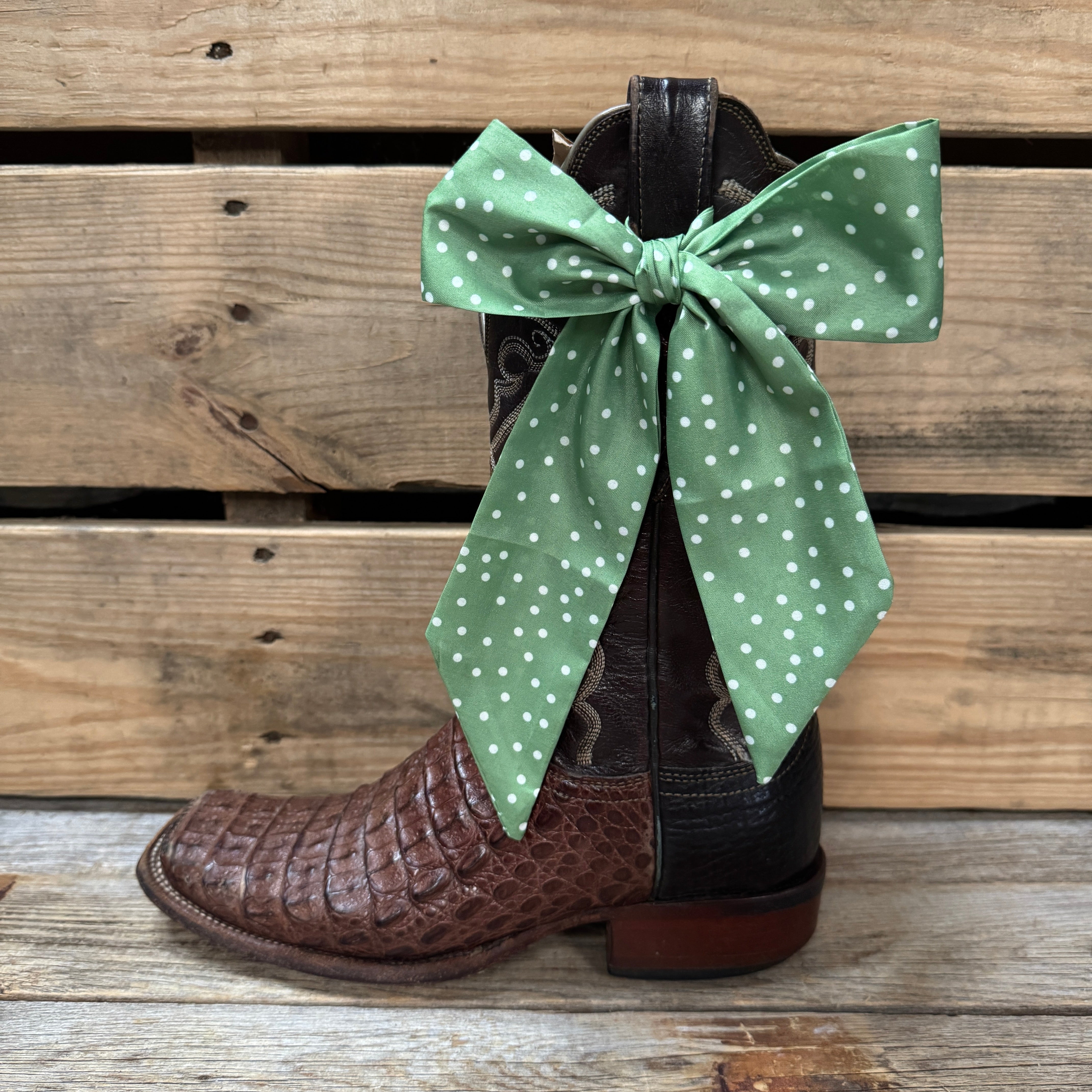 Green and White Western Skinny Mini Wild Rag Scarf / Cowgirl Necktie #TW140