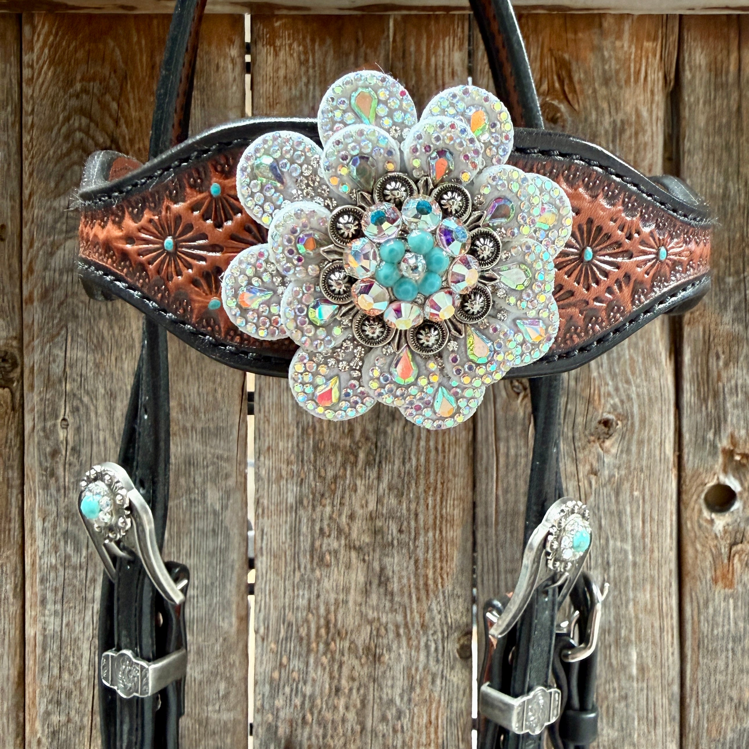 Teal Diamond Turquoise and AB Browband / One Ear - Breastcollar Tack Set #BBBC484