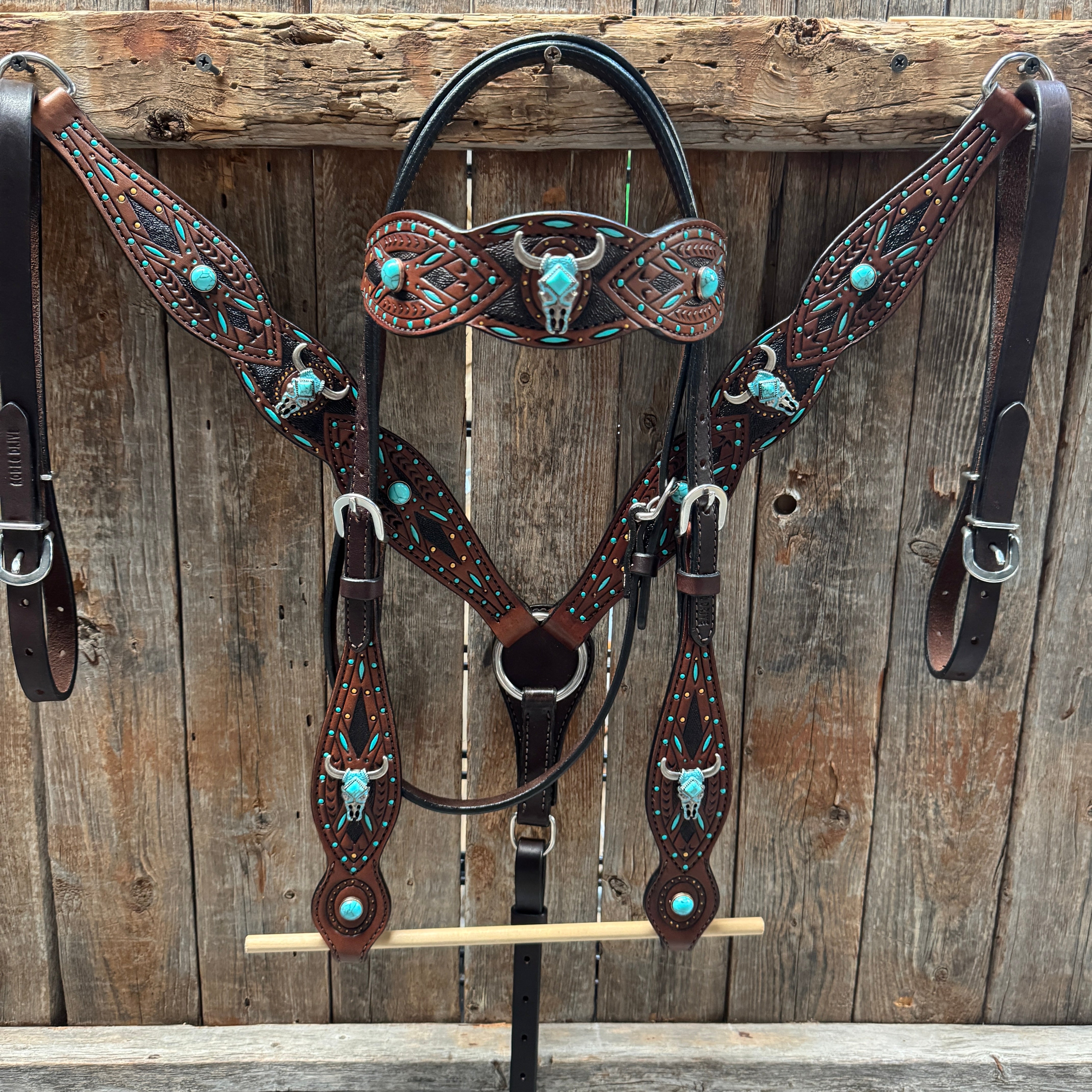 Dark Oil Hand Painted Steer Head and Turquoise Browband/One Ear and Breastcollar Tack Set #BBBC488