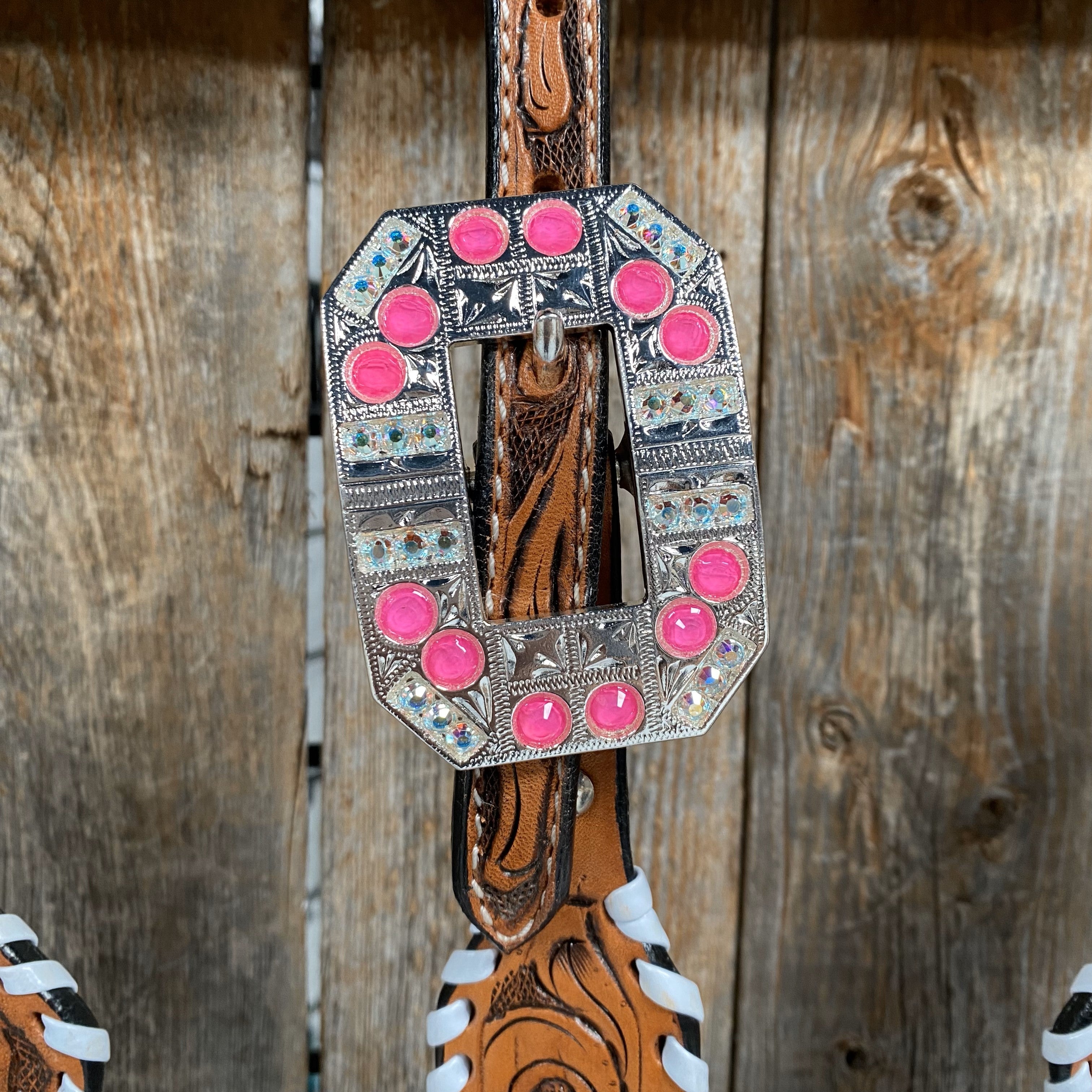 Light Oil Whipstitch Neon and White One Ear/ Breastcollar Tack Set #OEBC561