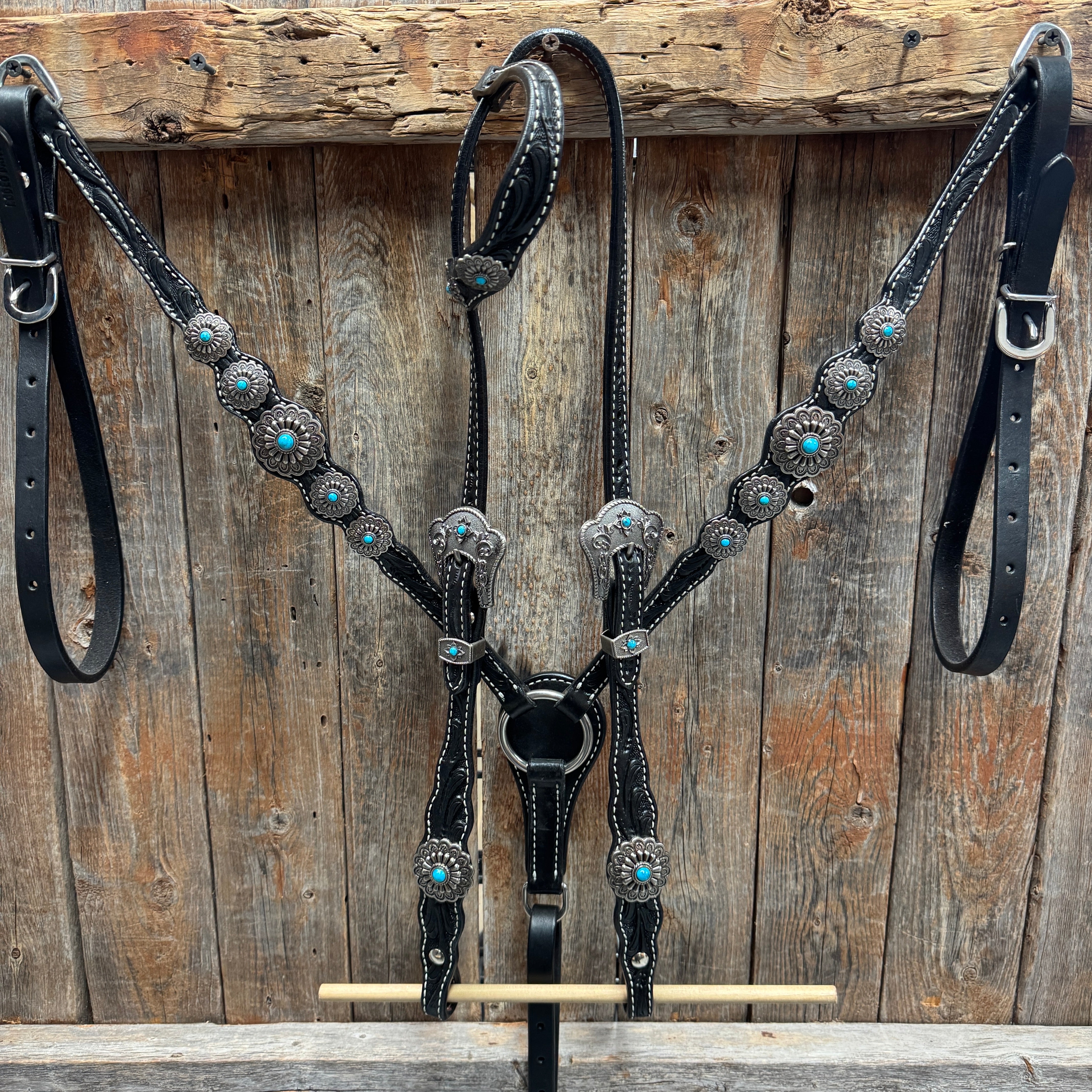 Black Floral Antique Silver Turquoise Browband/One Ear Tack Set #BBBC489