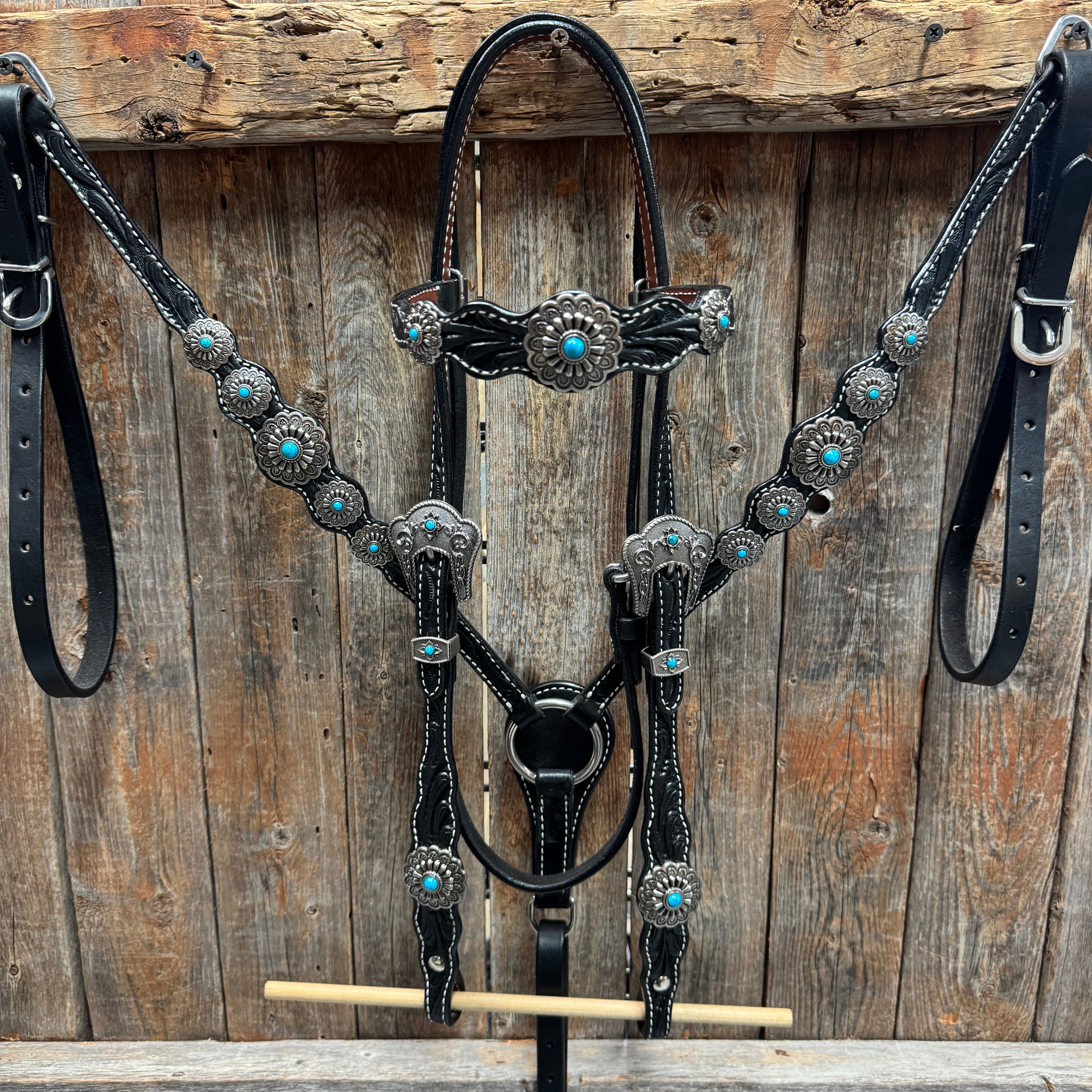 Black Floral Antique Silver Turquoise Browband/One Ear Tack Set #BBBC489