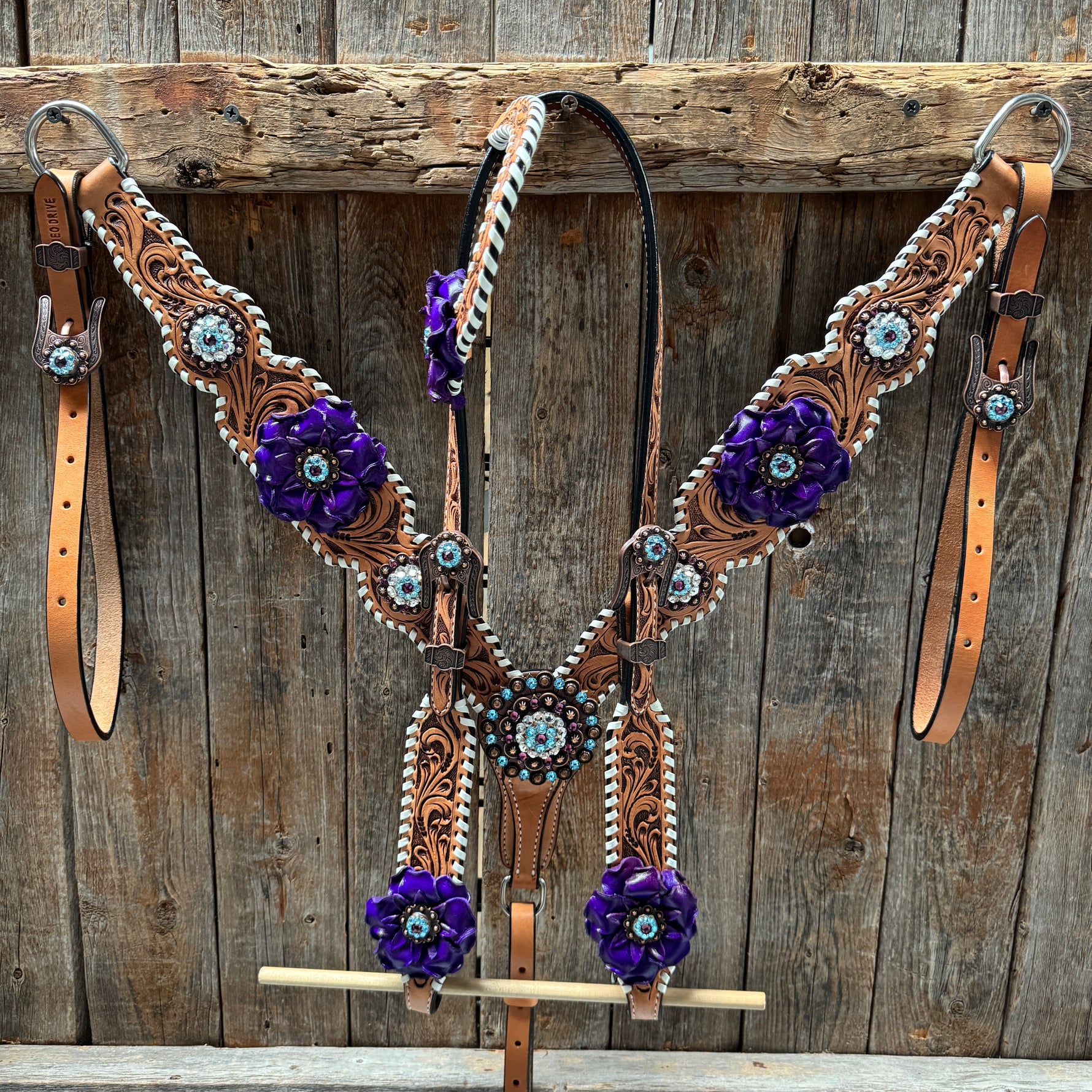 Light Oil Whipstitch Purple Gardenia Browband/One Ear Tack Set #BBBC492