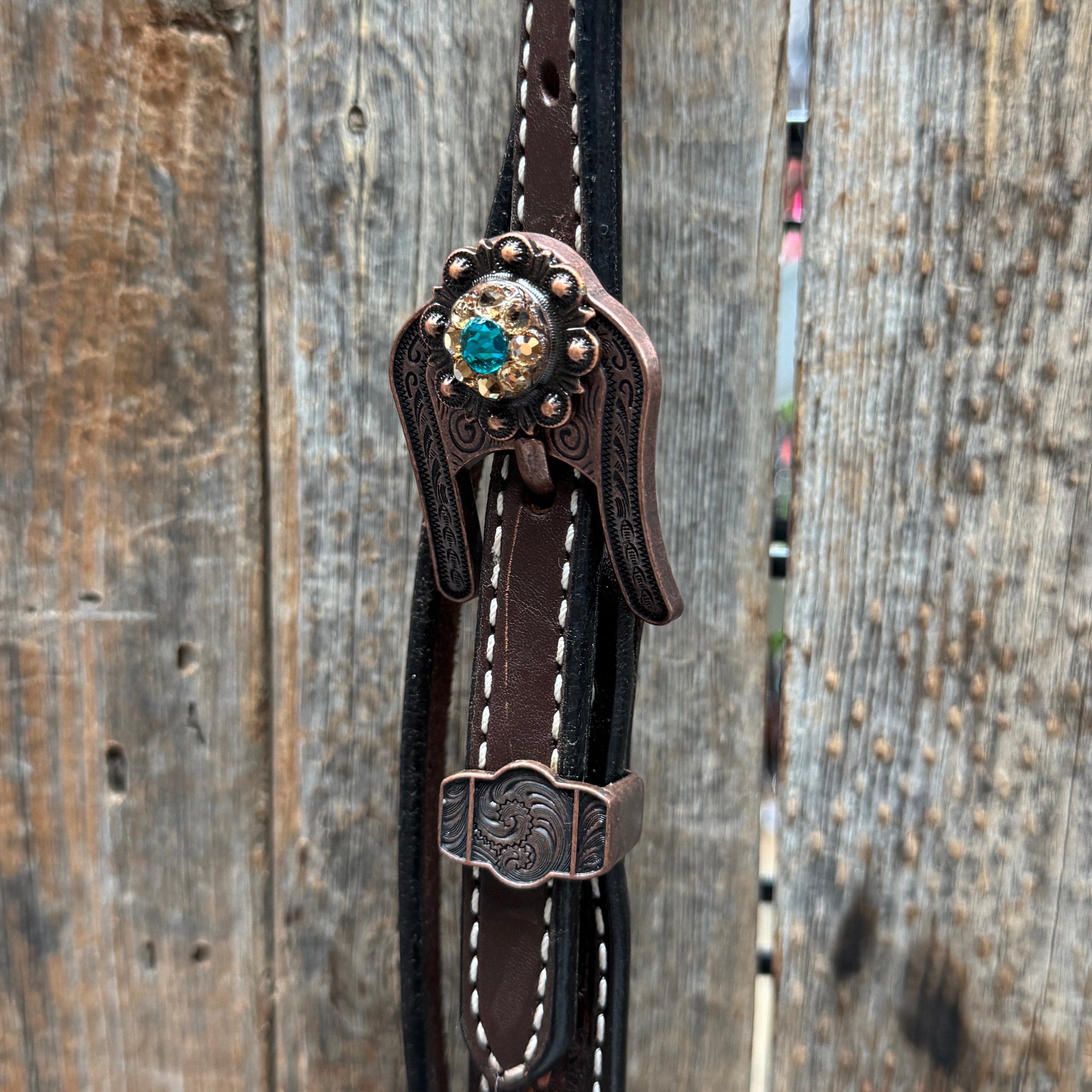 Foxtail Teal/Champagne Browband, One Ear & Breastcollar Tack Set #BBBC493