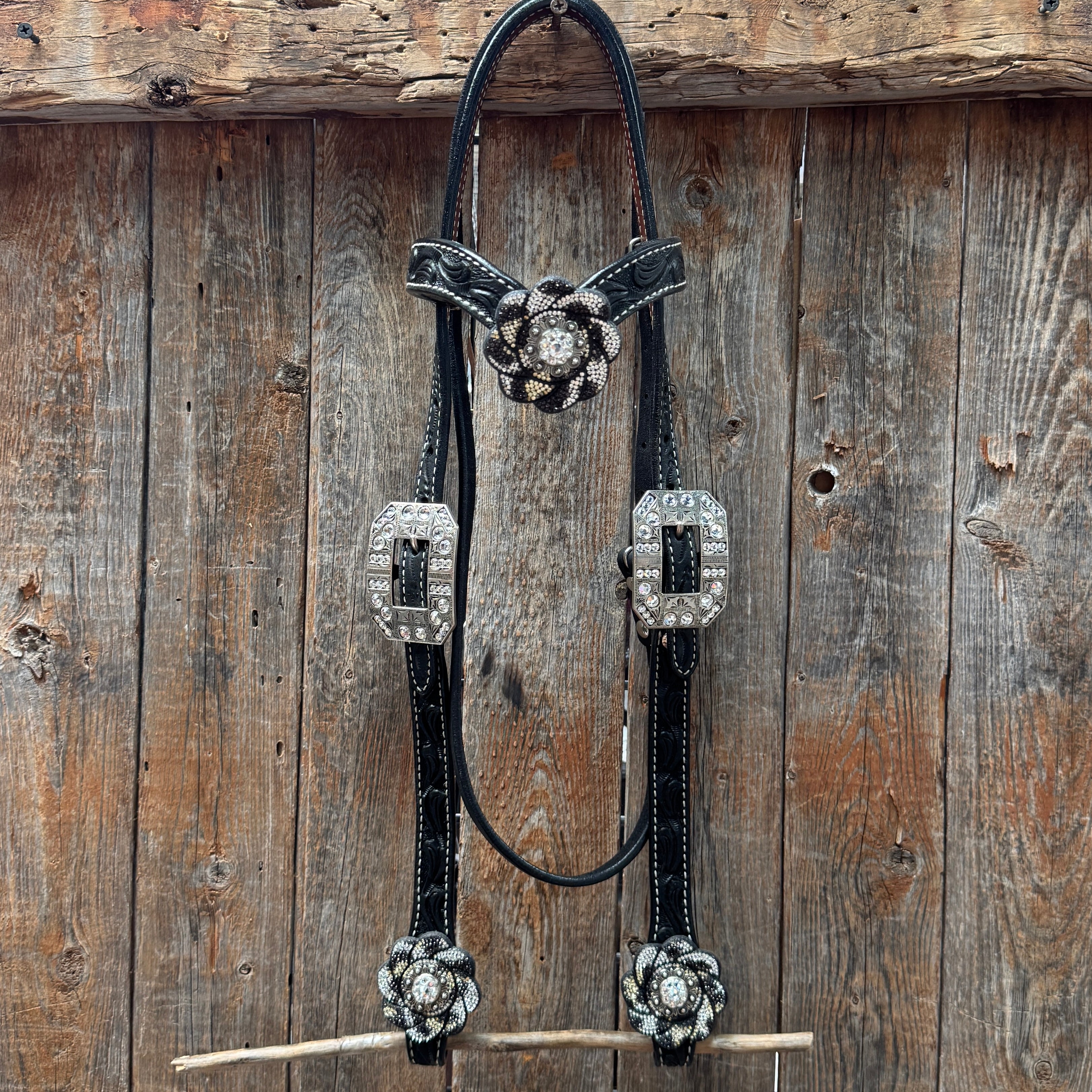 Black Floral Tooled Black and White Bling Browband & Breastcollar Tack Set #BBBC653