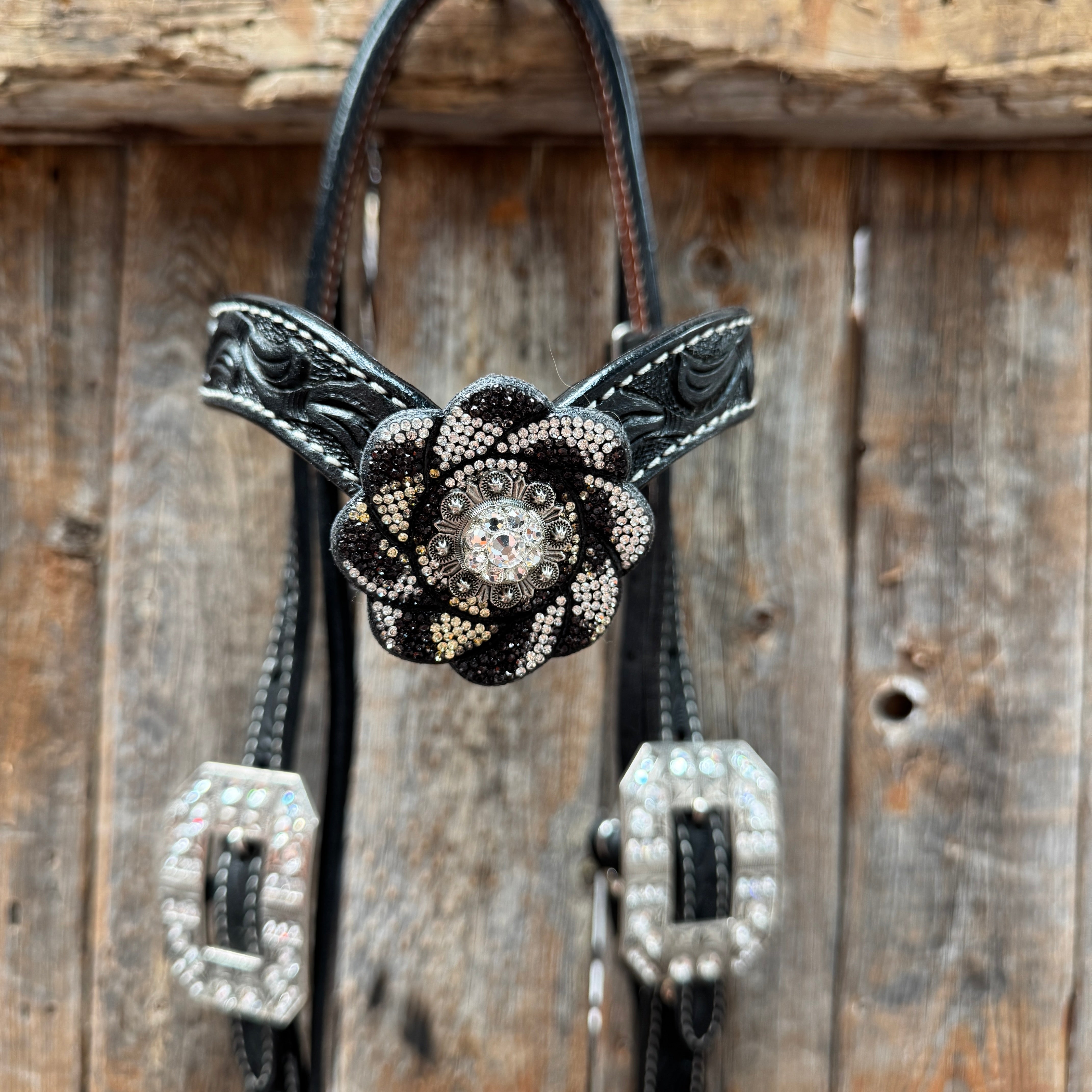 Black Floral Tooled Black and White Bling Browband & Breastcollar Tack Set #BBBC653