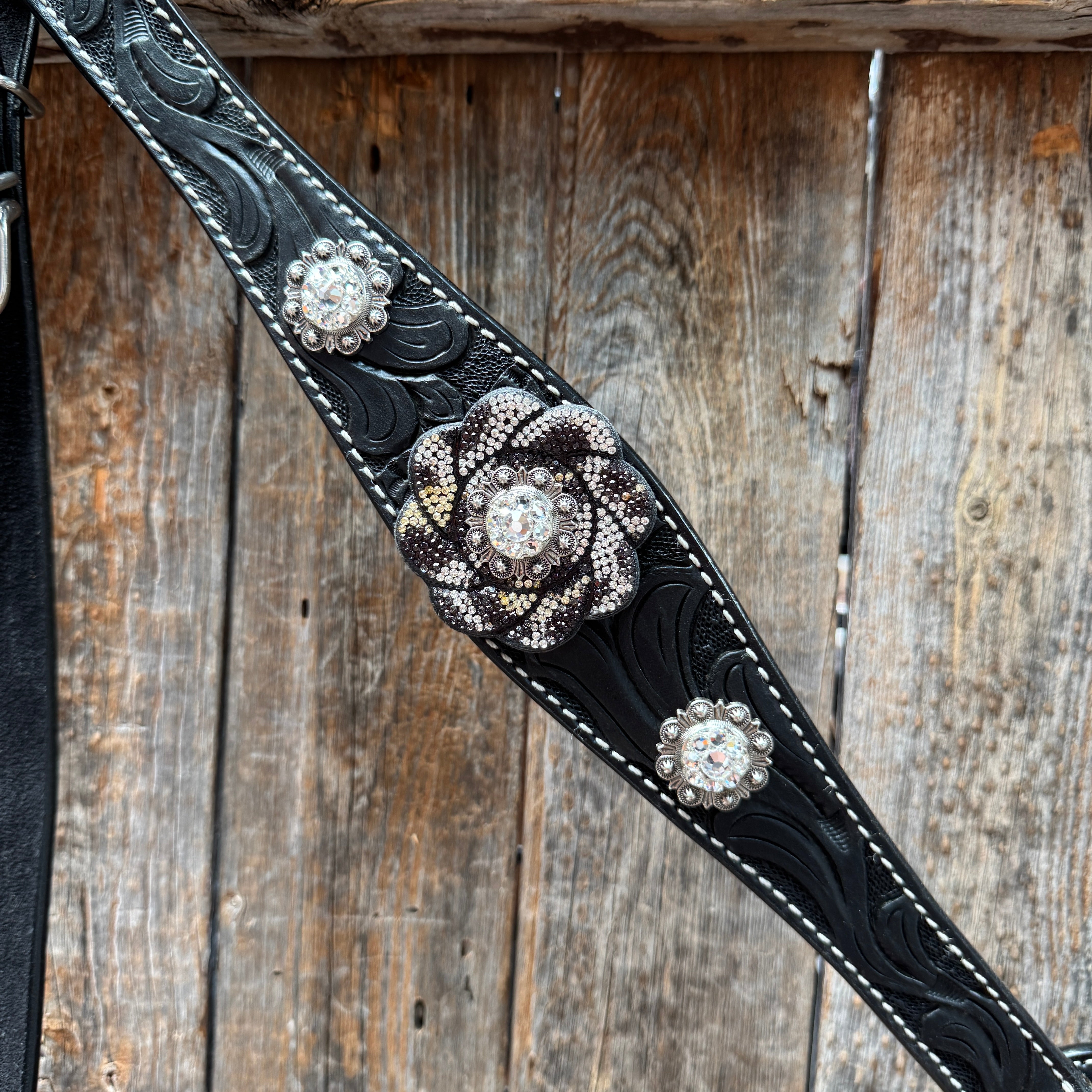 Black Floral Tooled Black and White Bling Browband & Breastcollar Tack Set #BBBC653