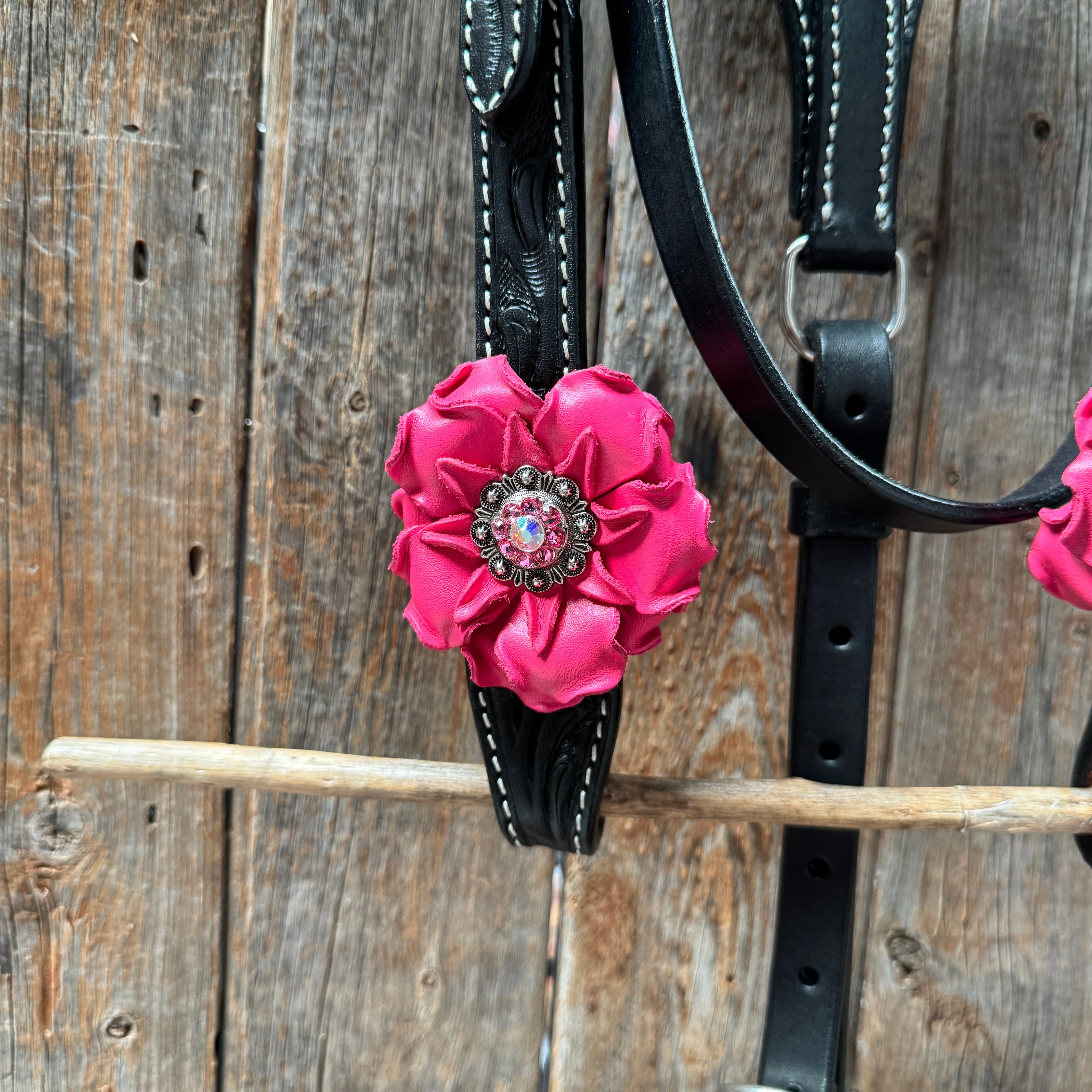 Pony Black Floral Pink Flower V-Browband Tack Set #BBBC668P