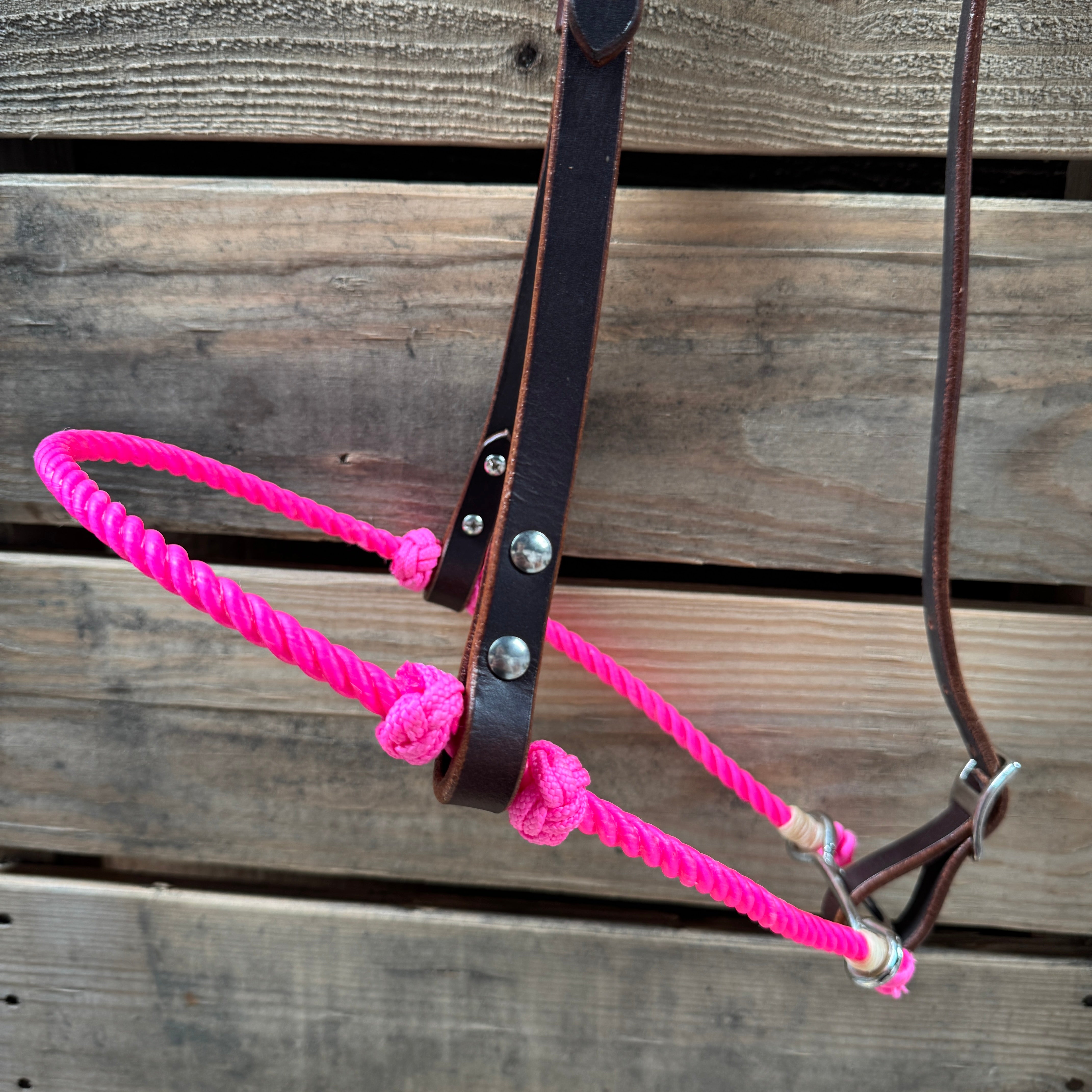 Neon Pink Single Rope Noseband Lariat with Leather Hanger #HAN100