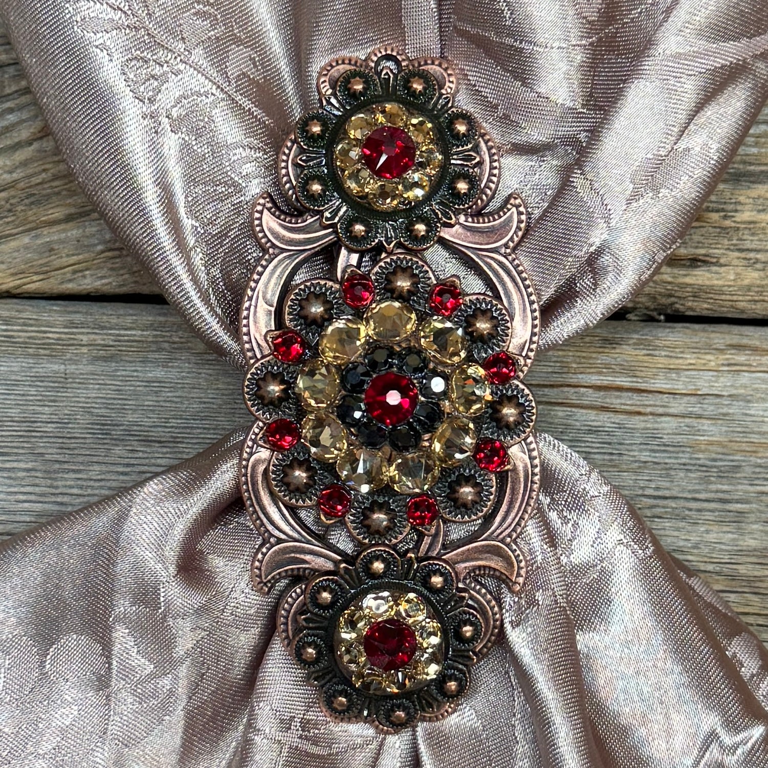 Triple Crystal Concho Slide #SBCORUJTCH