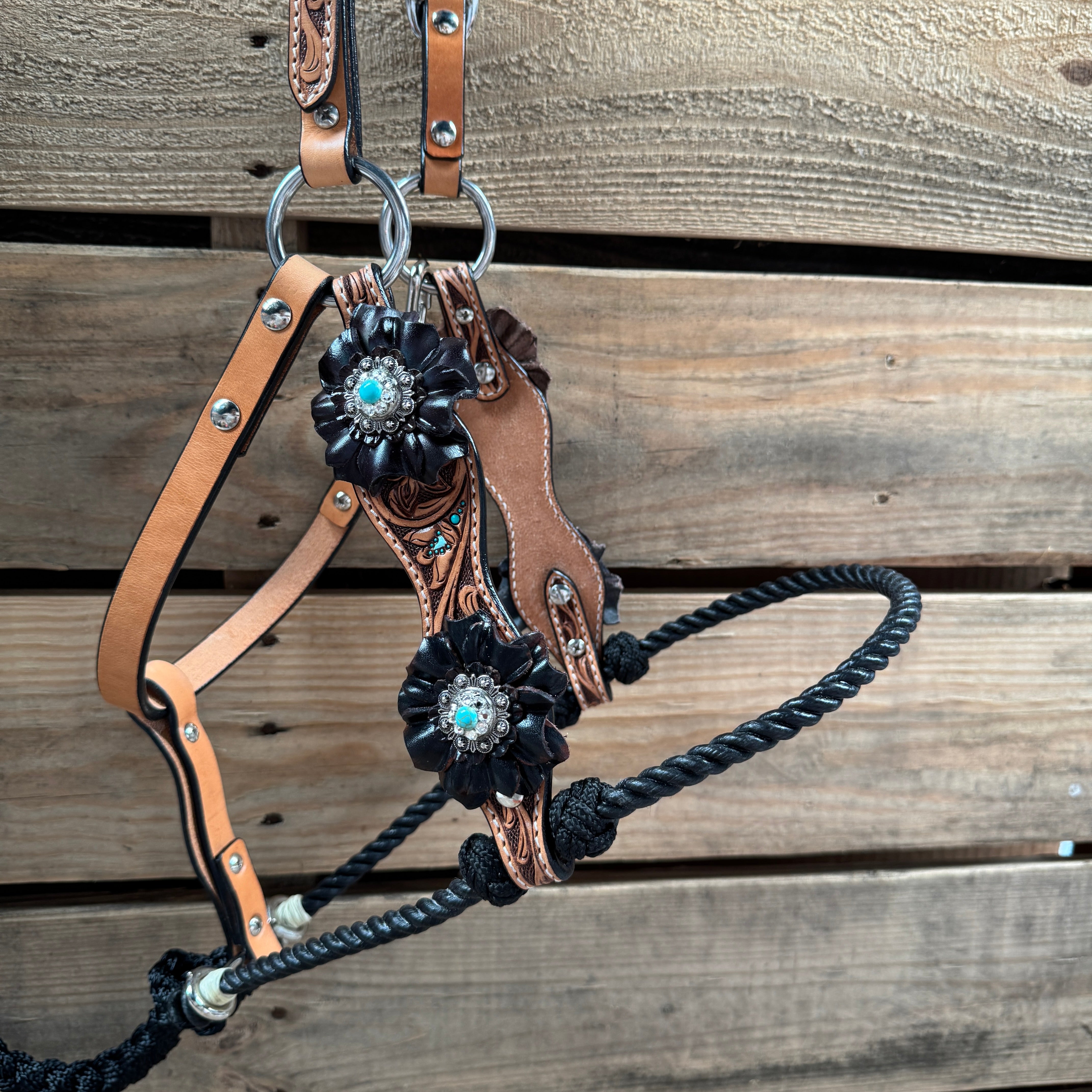 Floral Tooled Lariat & Leather Combo Halter #LH106