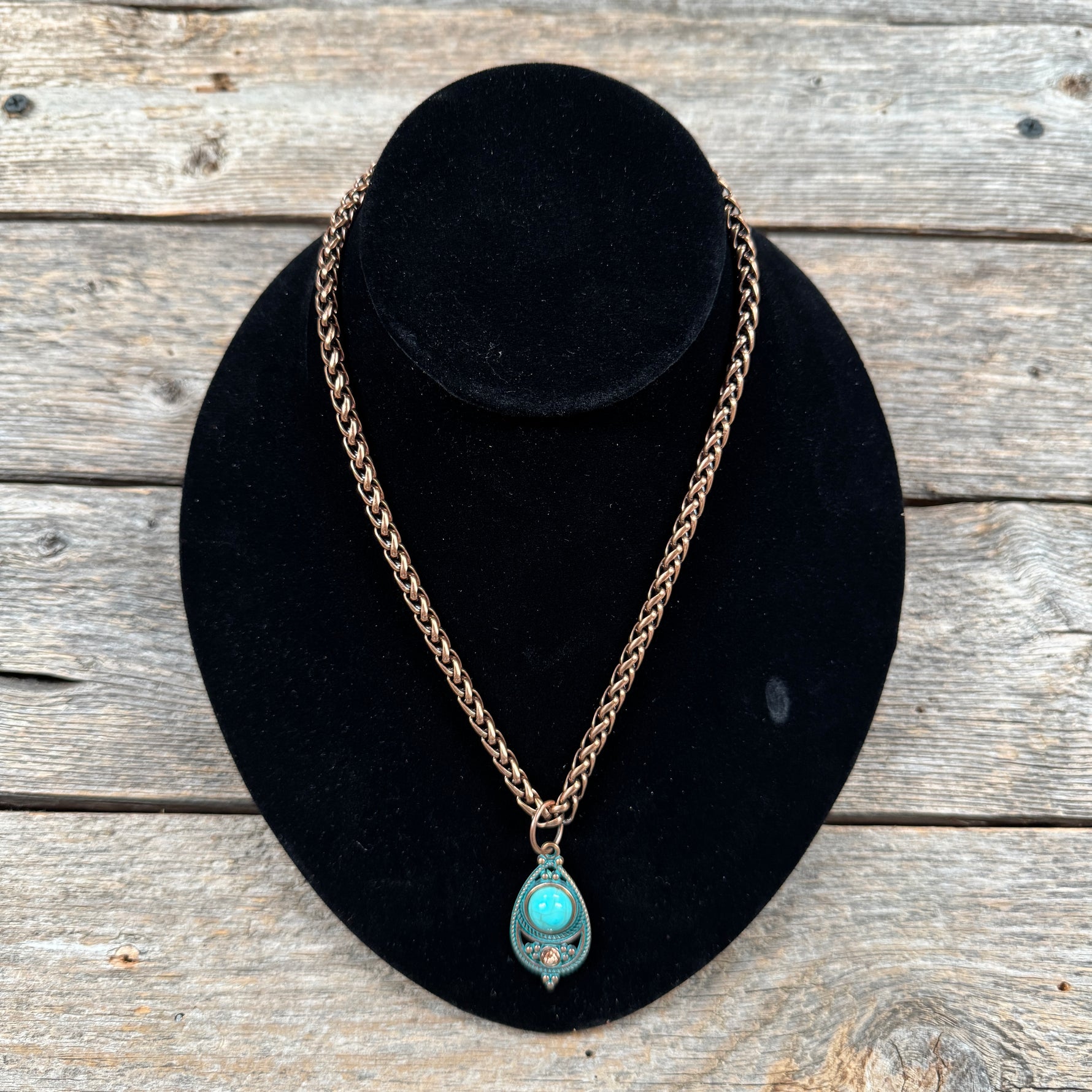 Copper Teardrop Fashion Turquoise Pendant Necklace