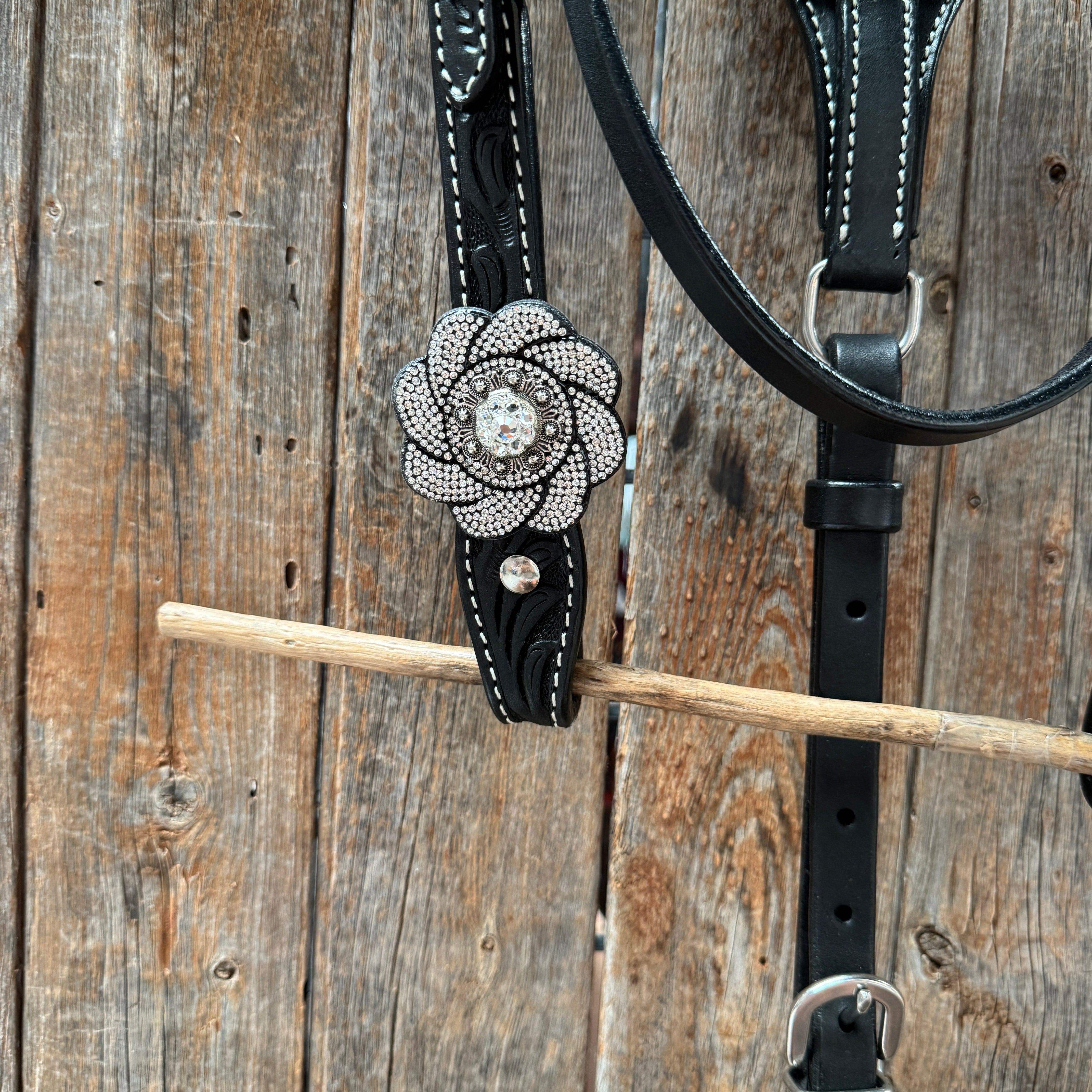 Pony Black Floral Clear Rhinestone V-Browband Tack Set #BBBC665P