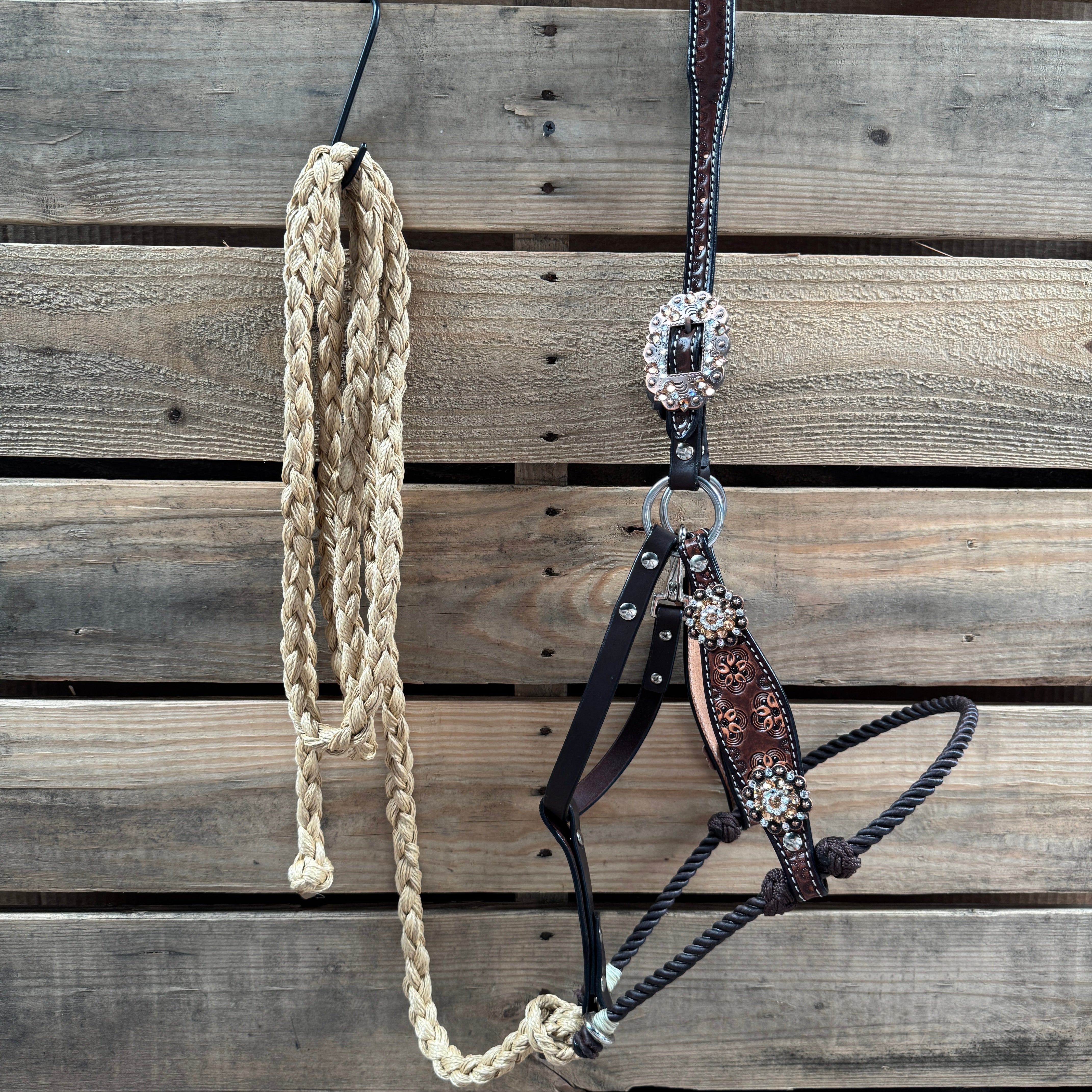 Floral Tooled Lariat & Leather Combo Halter #LH105