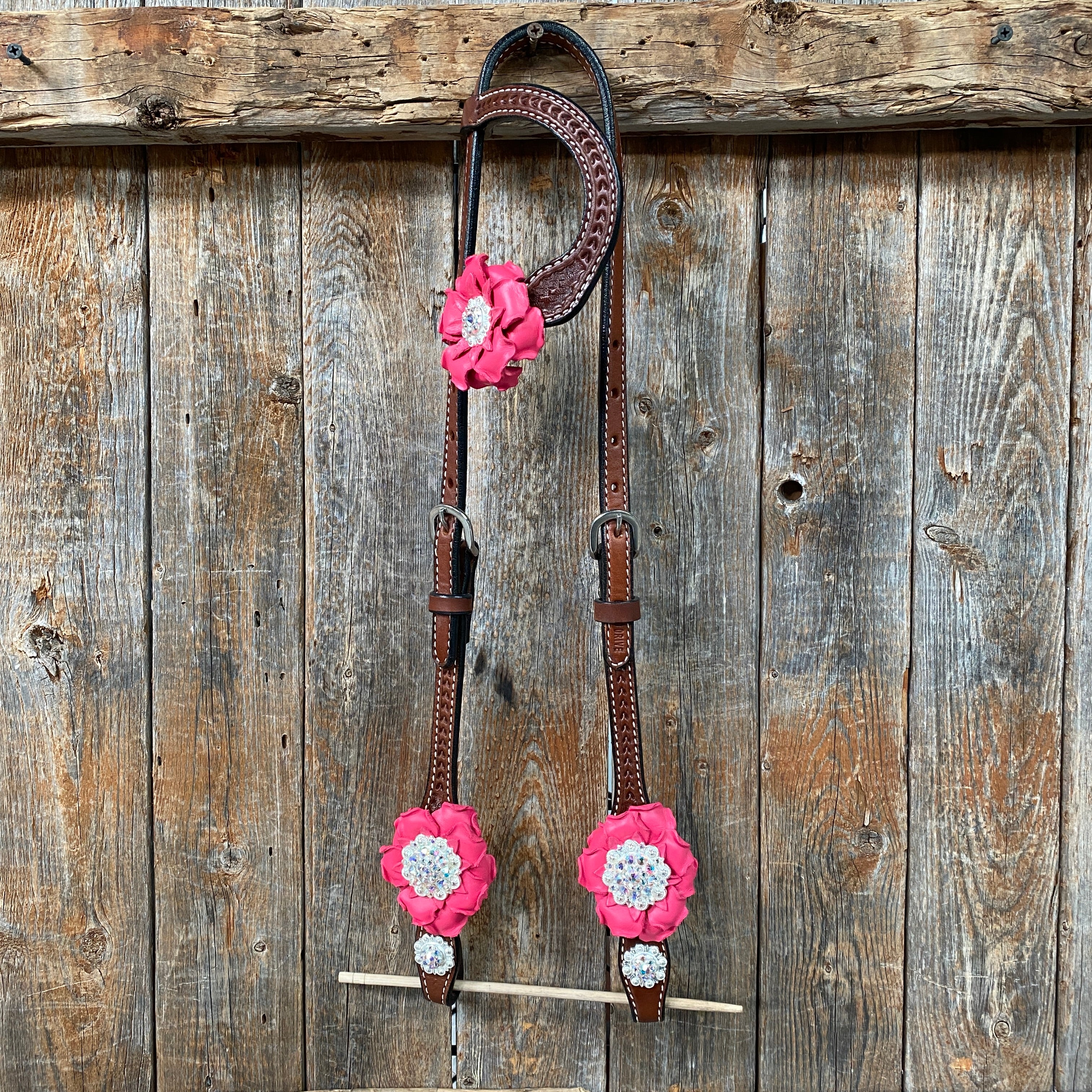 Medium Oil Basketweave Pink & AB One Ear Tack Set  #OEBC591