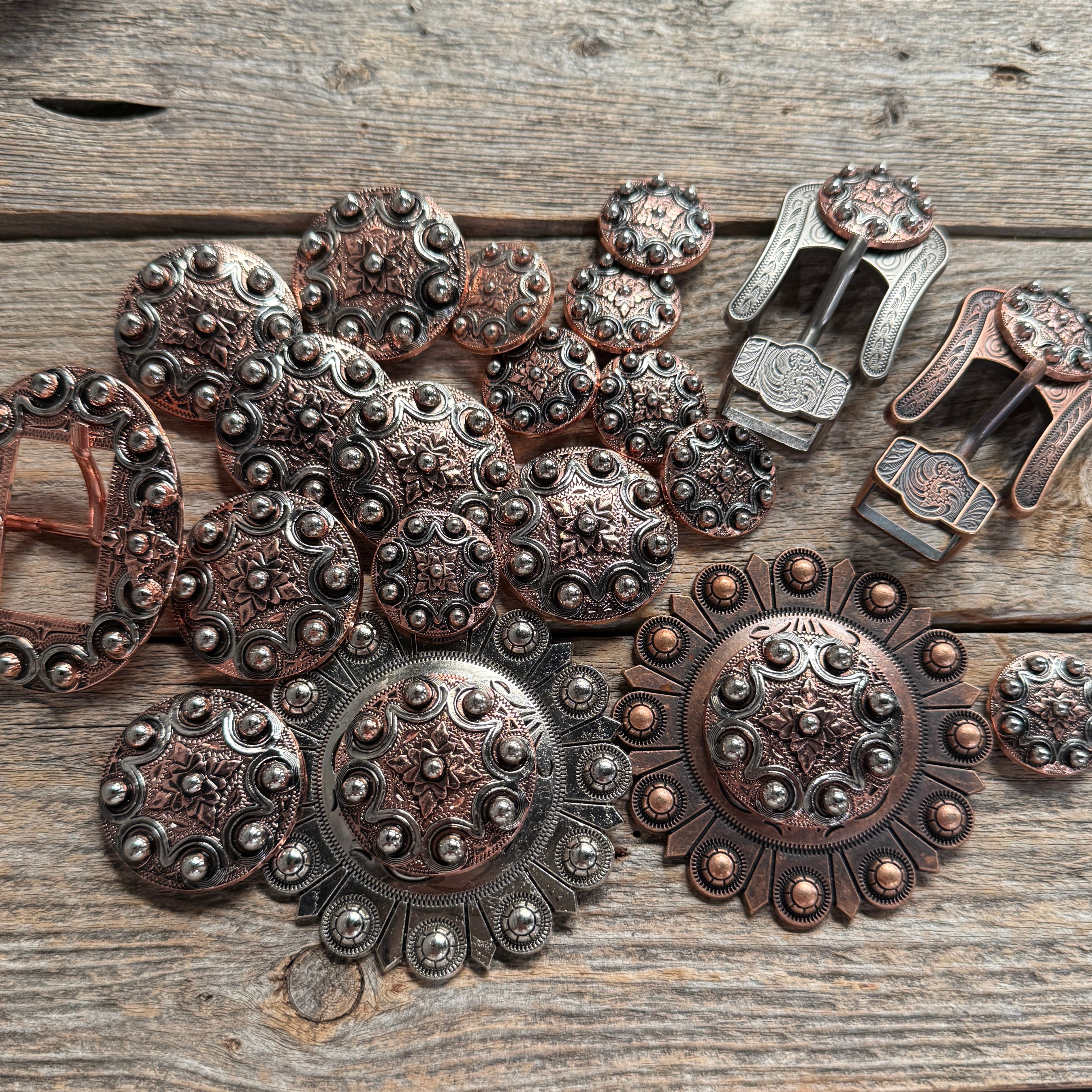Copper Dots Western Concho W184