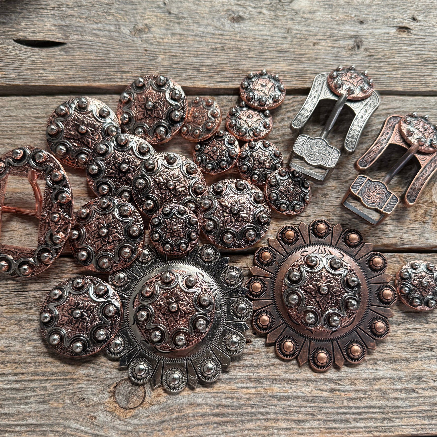 Copper Dots Western Concho W184
