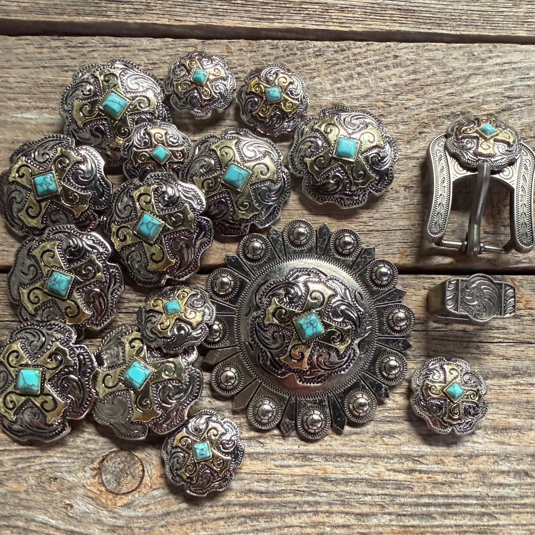 Antique Silver & Gold Western Concho W189