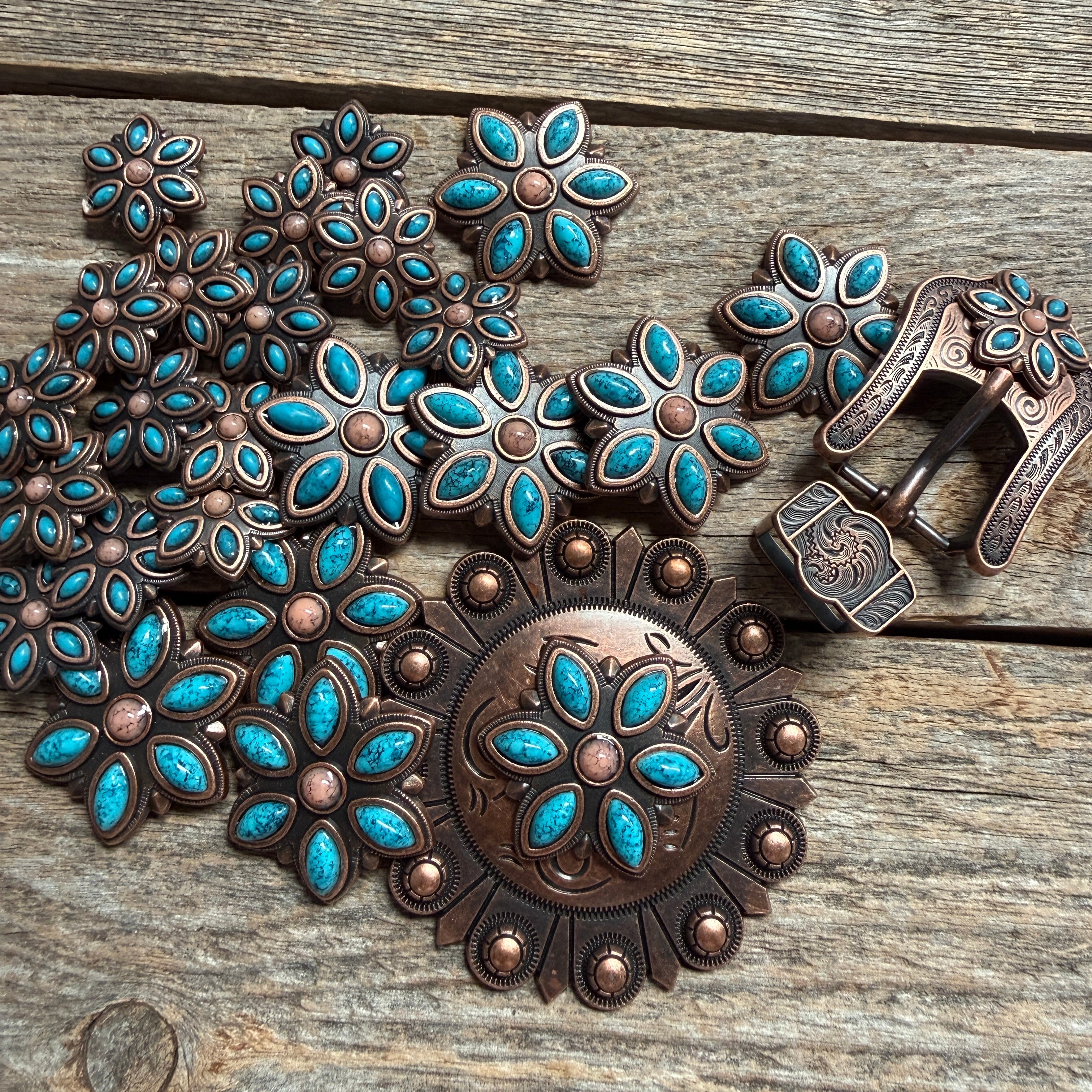 Copper Turquoise Flower Western Concho W207