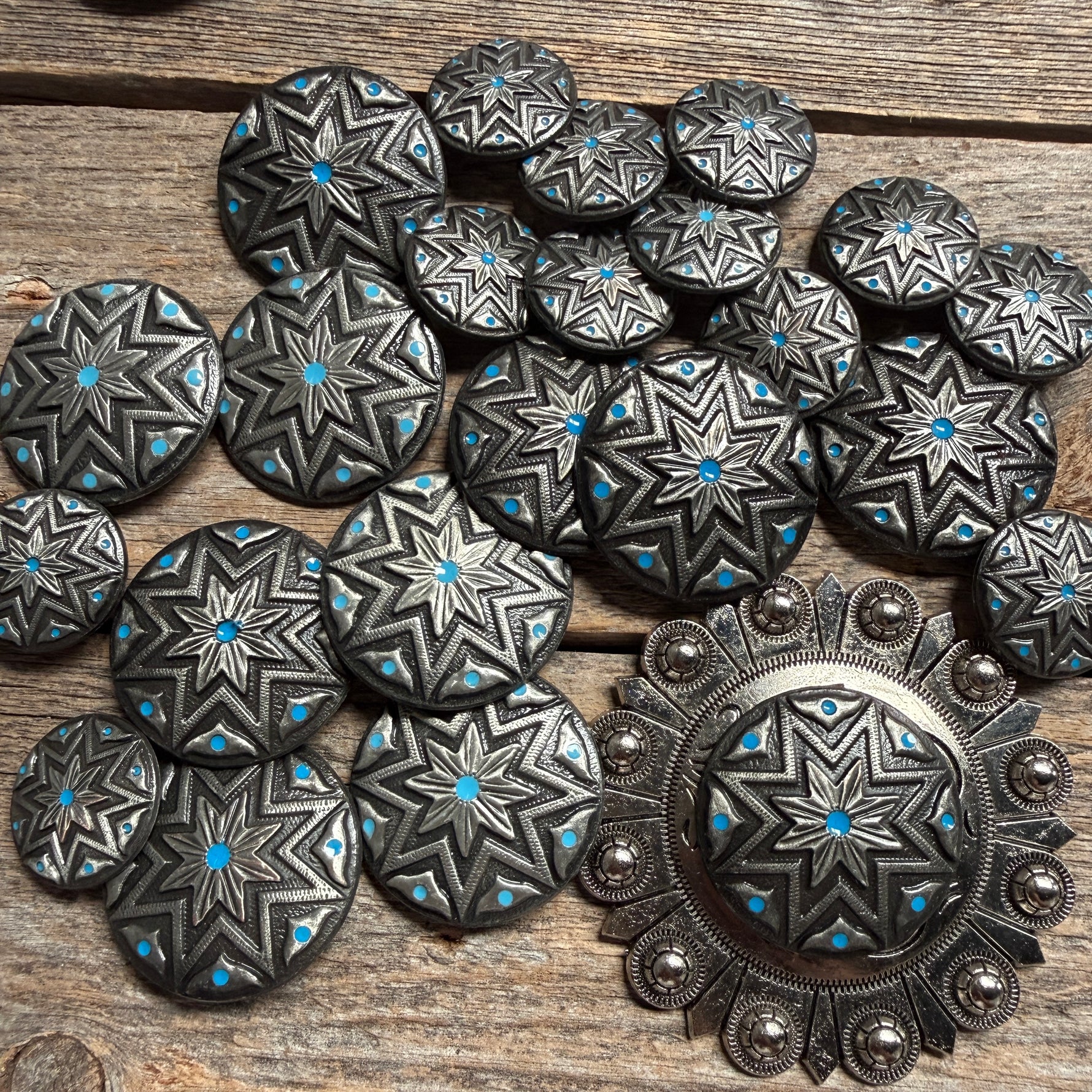 Starburst Antique Silver Turquoise Western Concho W214