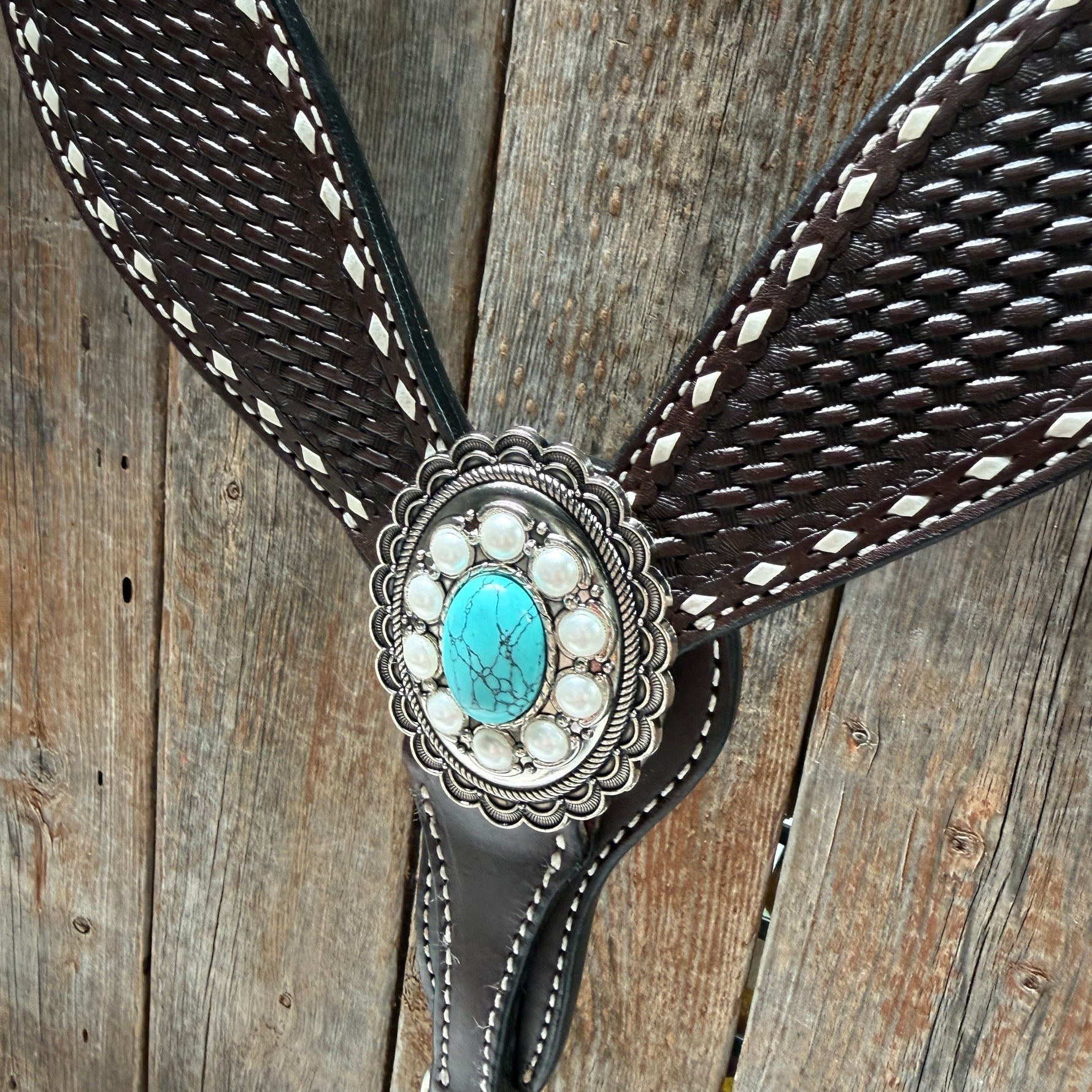 Dark Oil Buckstitch Turquoise One Ear Tack Set #OEBC527