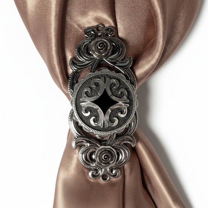 Black Diamond Antique Silver Western Concho W213