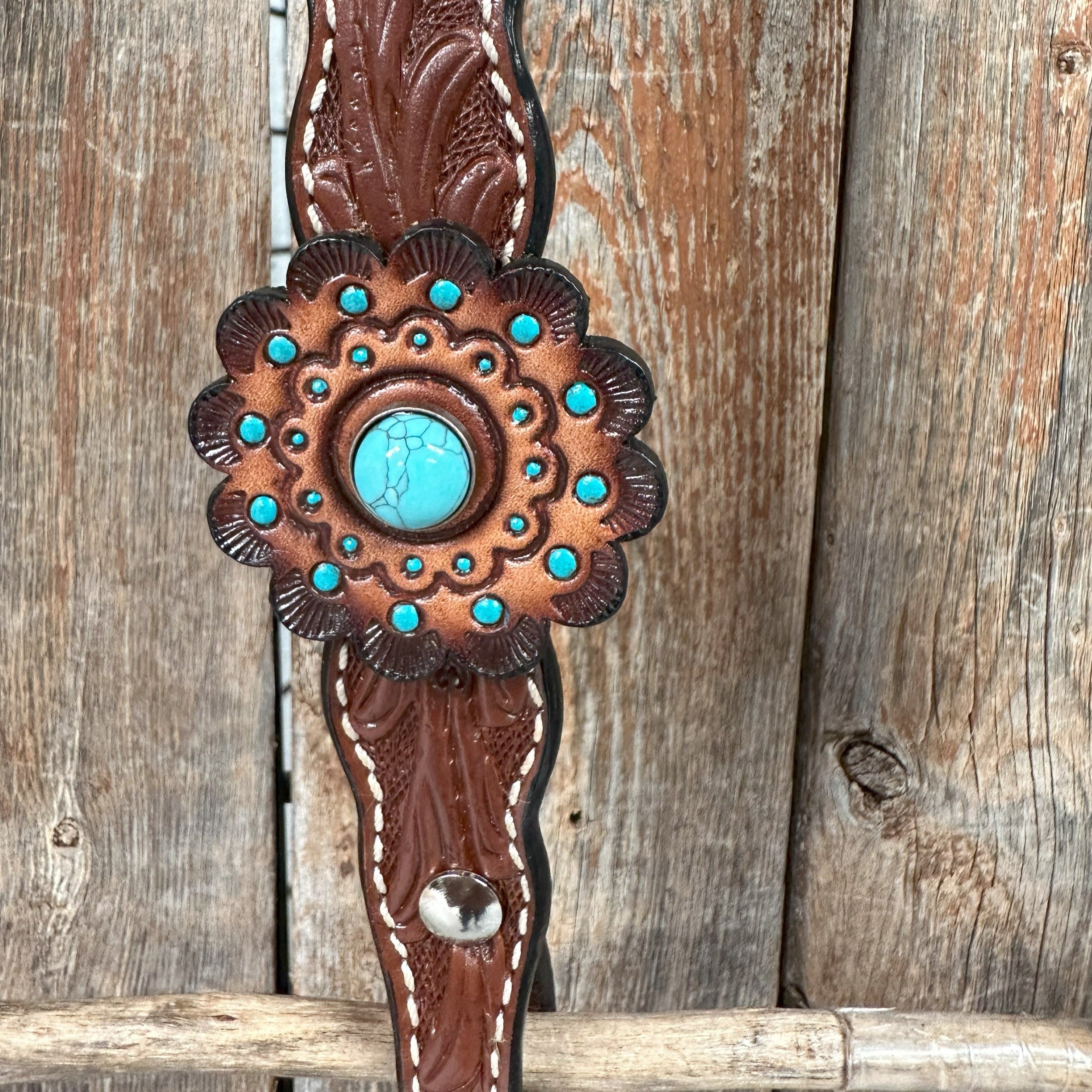 Medium Oil Floral Rosettes and Turquoise One Ear/ Breastcollar Tack Set #OEBC566