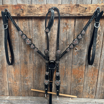 ONE EAR TACK SET