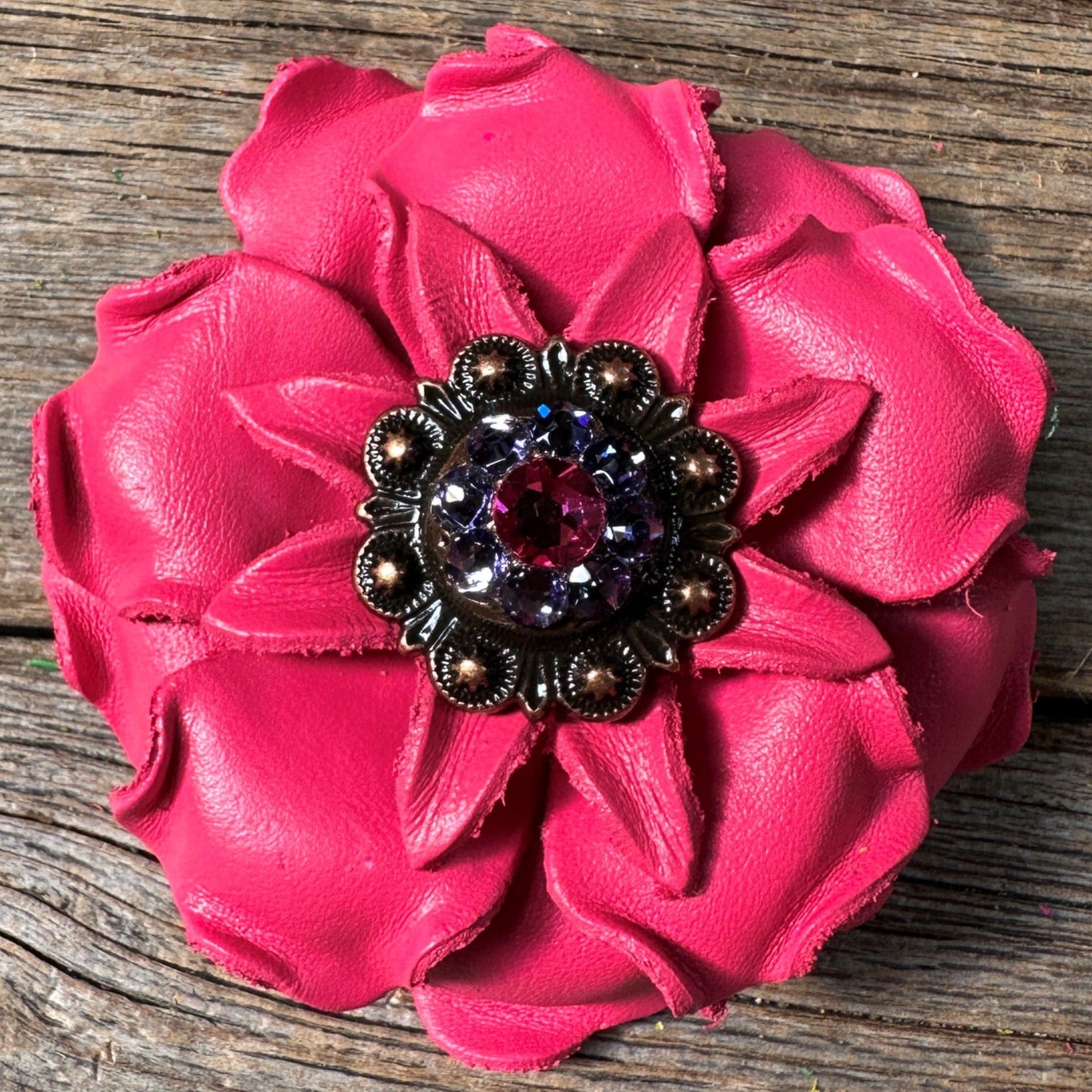 Neon Pink Gardenia Flower With Copper Fuchsia & Lilac 1" Concho
